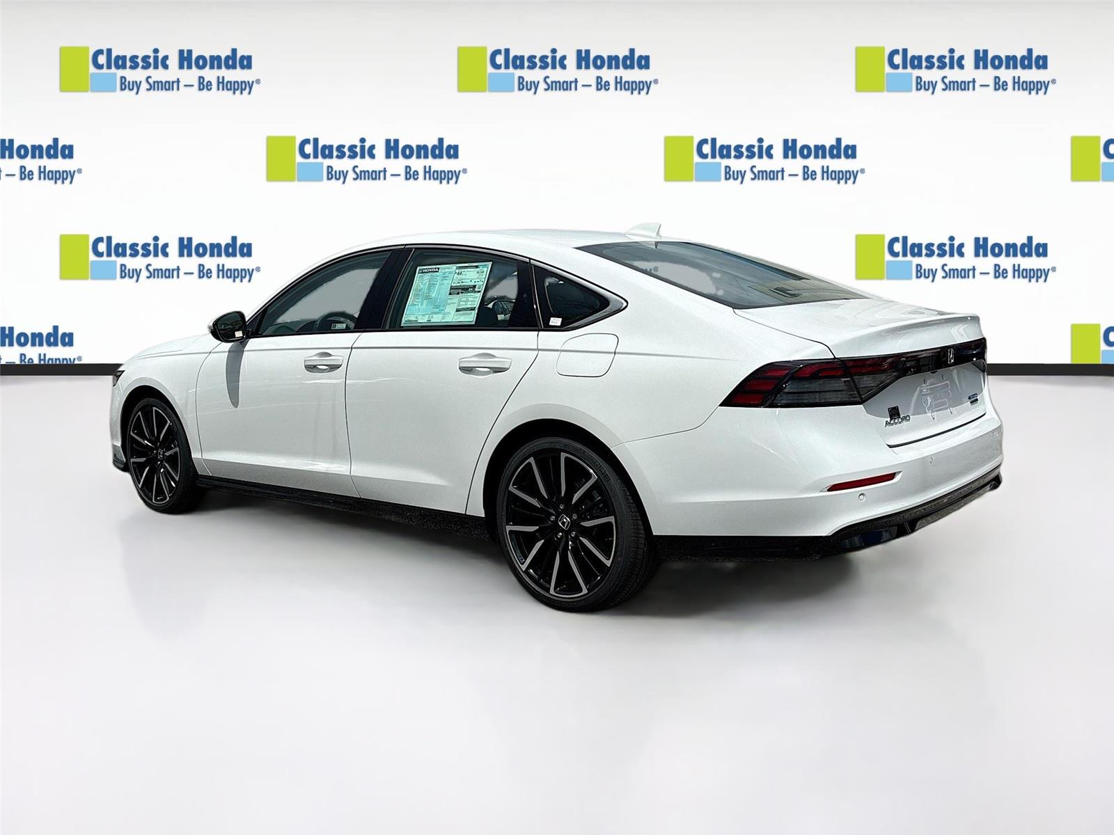 2025 Honda Accord Hybrid Touring