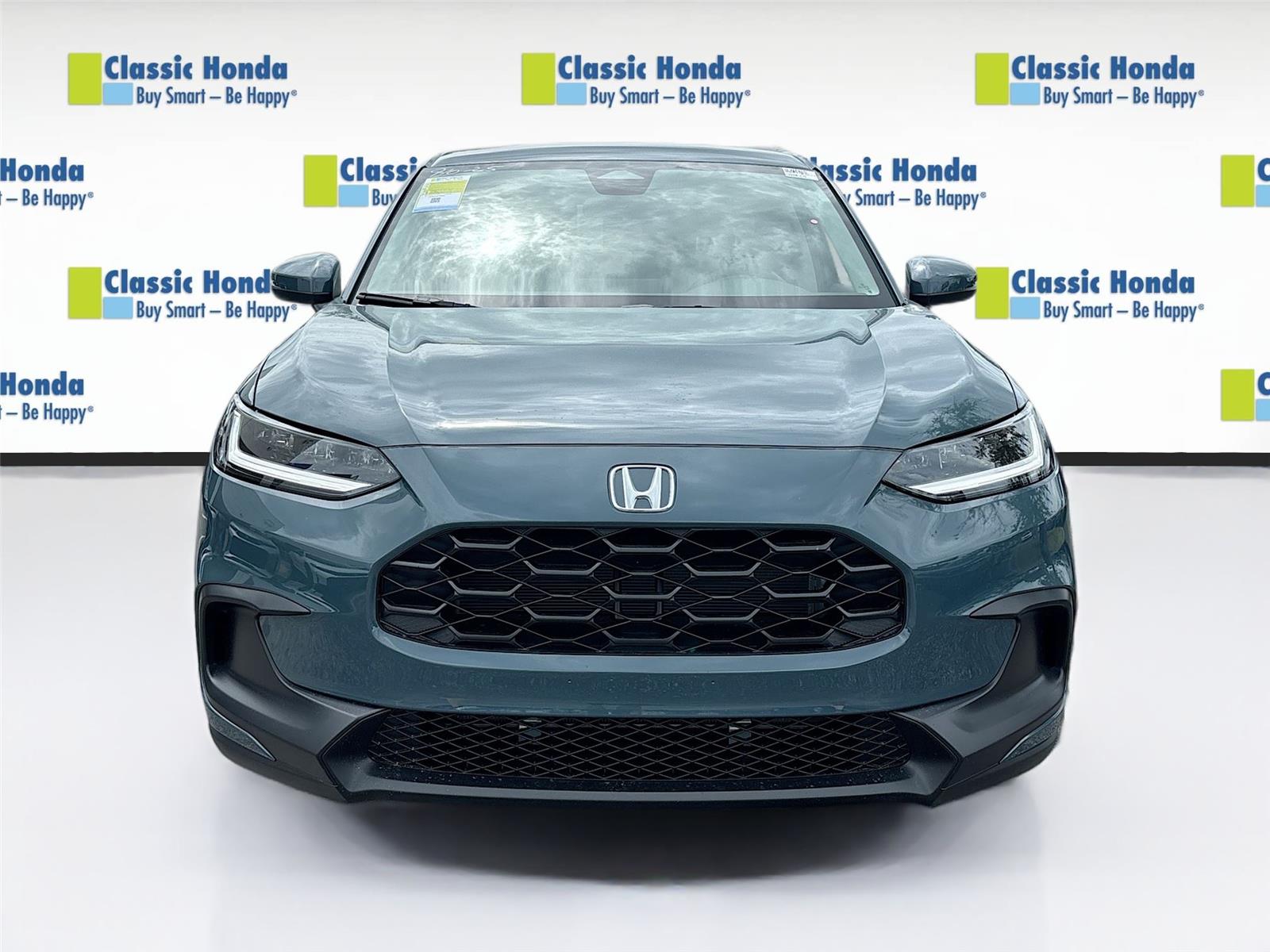 2026 Honda HR-V LX photo 2