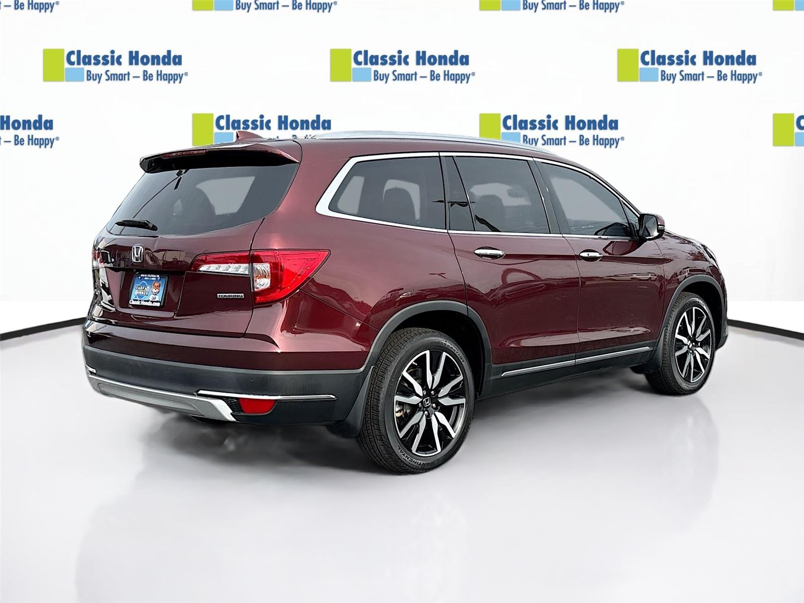2022 Honda Pilot Touring 8-Passenger