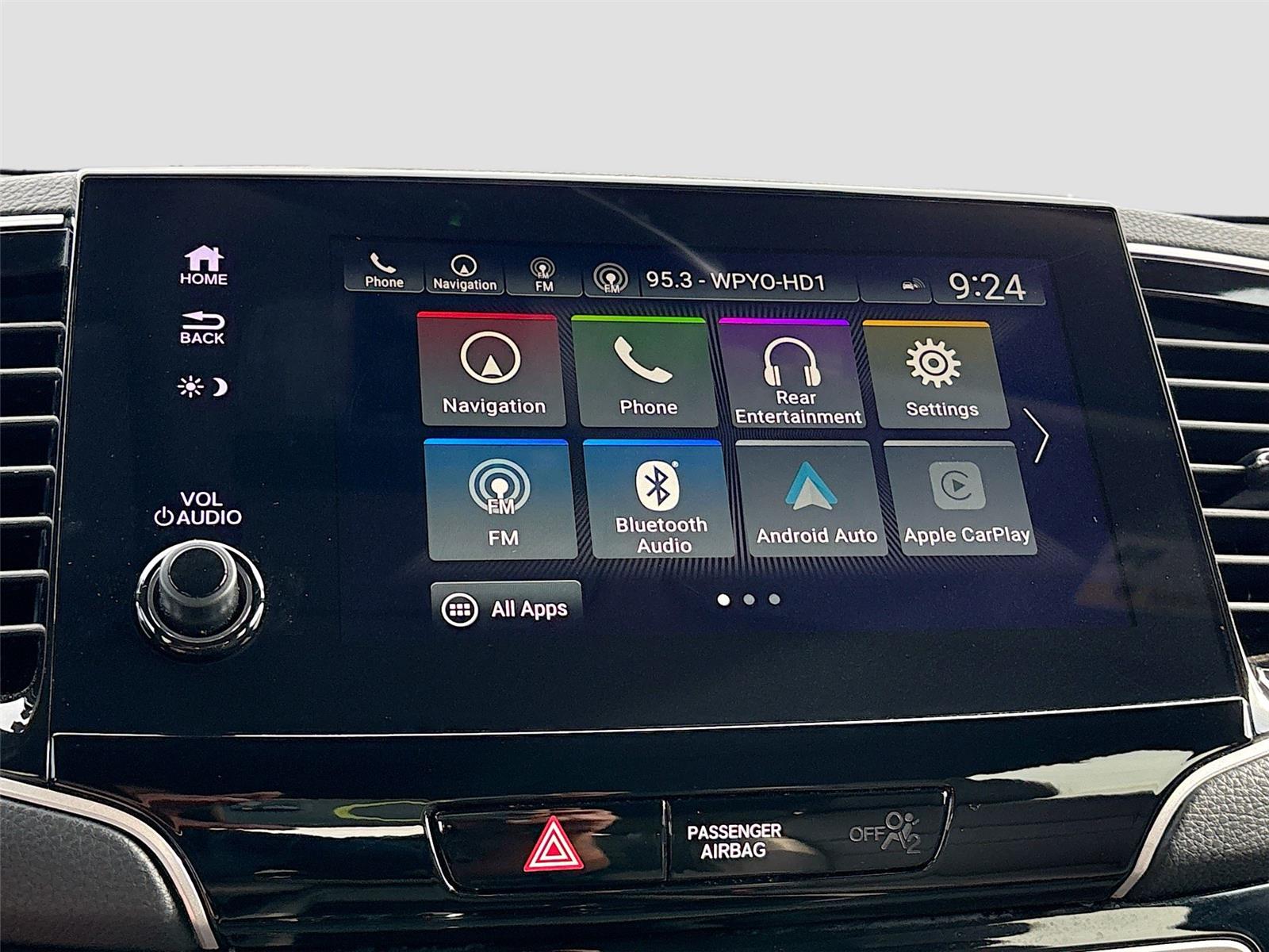 2022 Honda Pilot Touring 8-Passenger