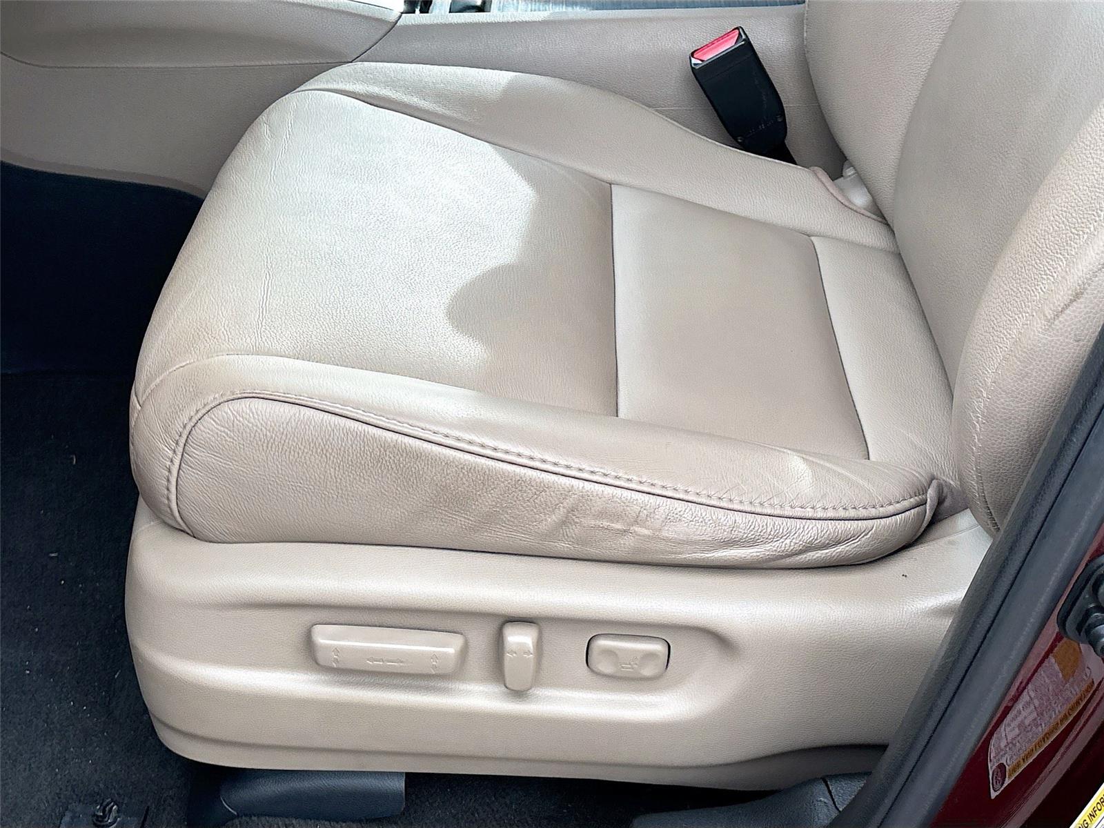2022 Honda Pilot Touring 8-Passenger