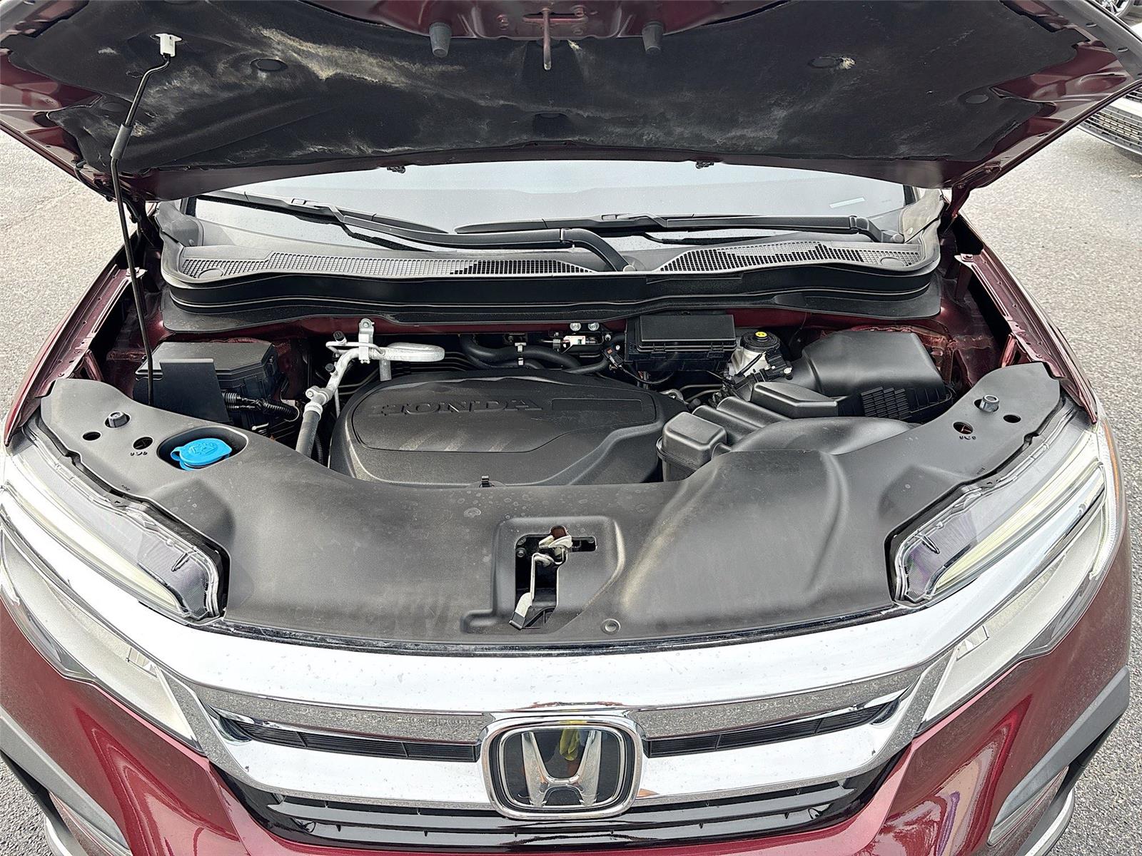 2022 Honda Pilot Touring 8-Passenger