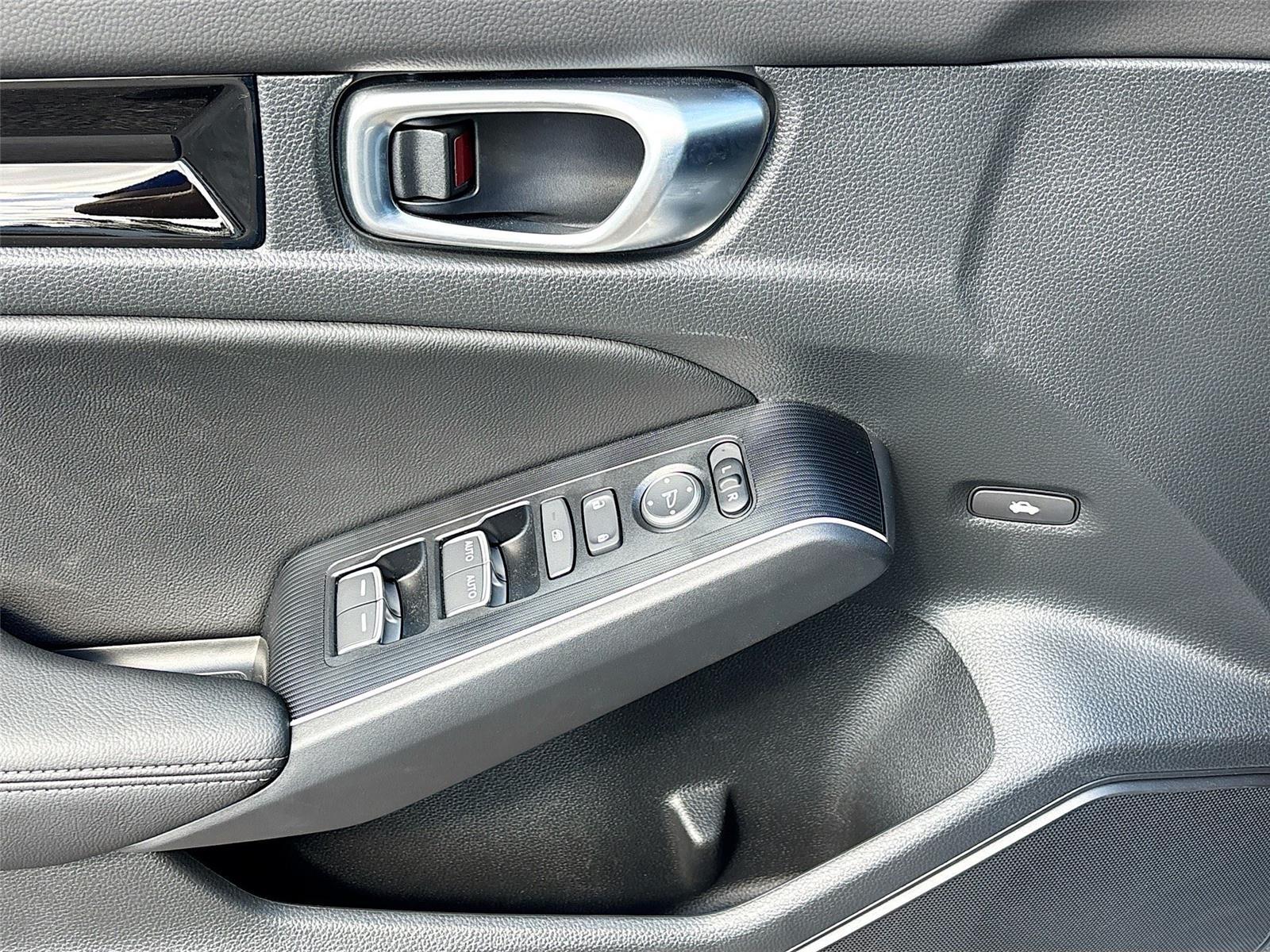 2025 Honda Civic Hybrid Sport Touring