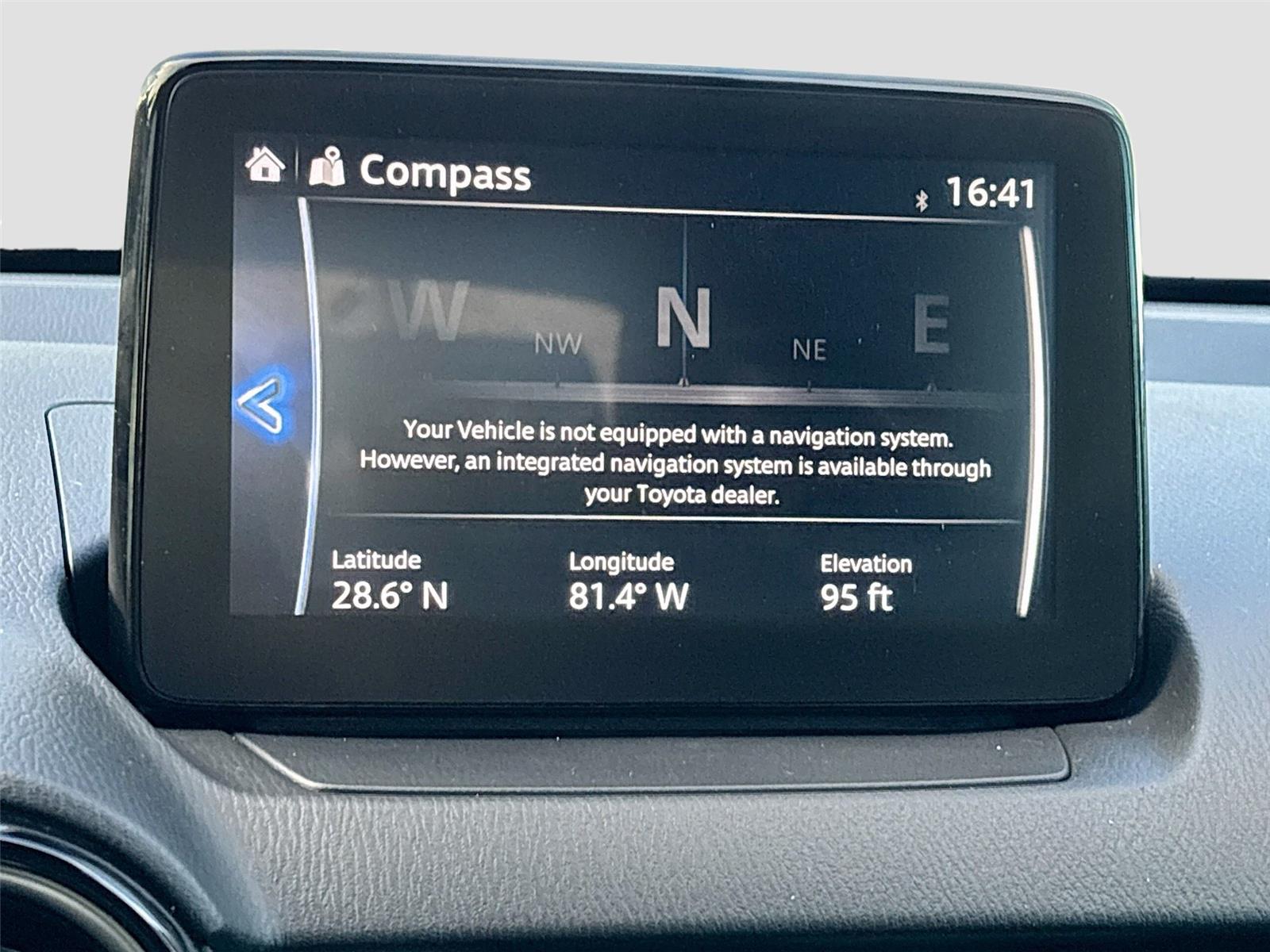 2019 Toyota Yaris Sedan LE