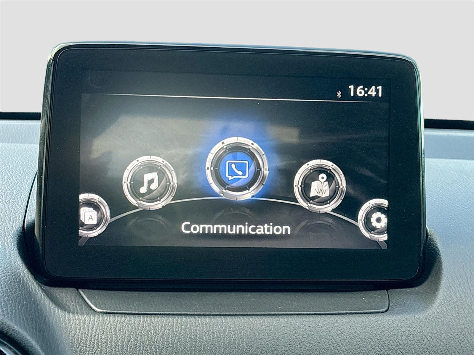 2019 Toyota Yaris Sedan LE