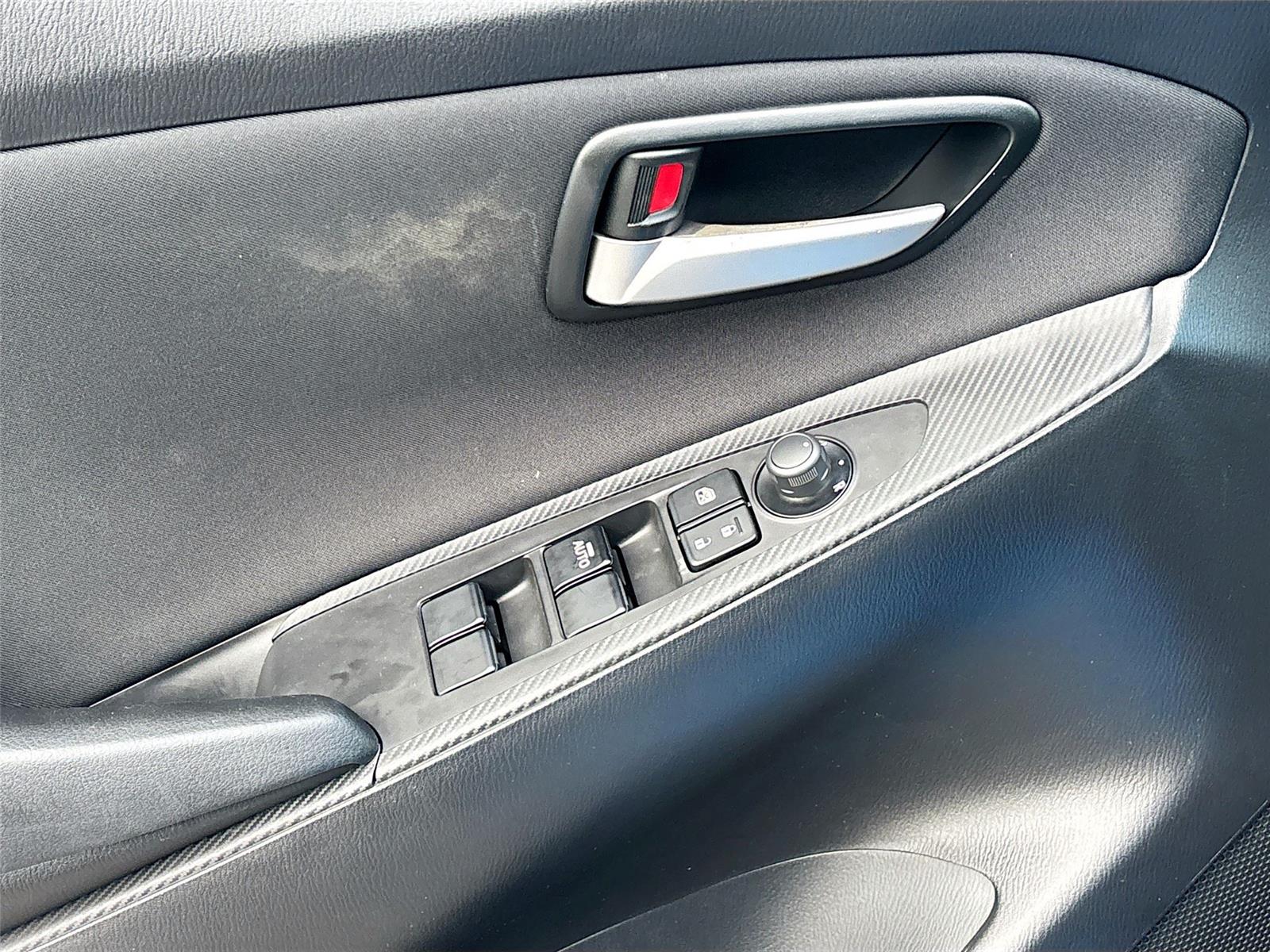 2019 Toyota Yaris Sedan LE