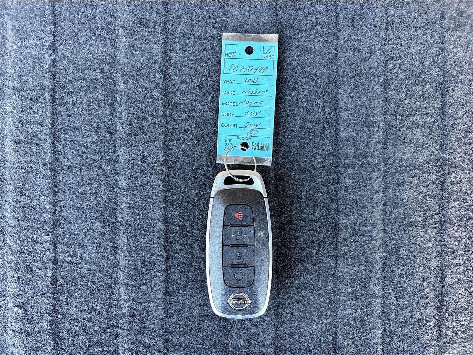 2023 Nissan Rogue SV