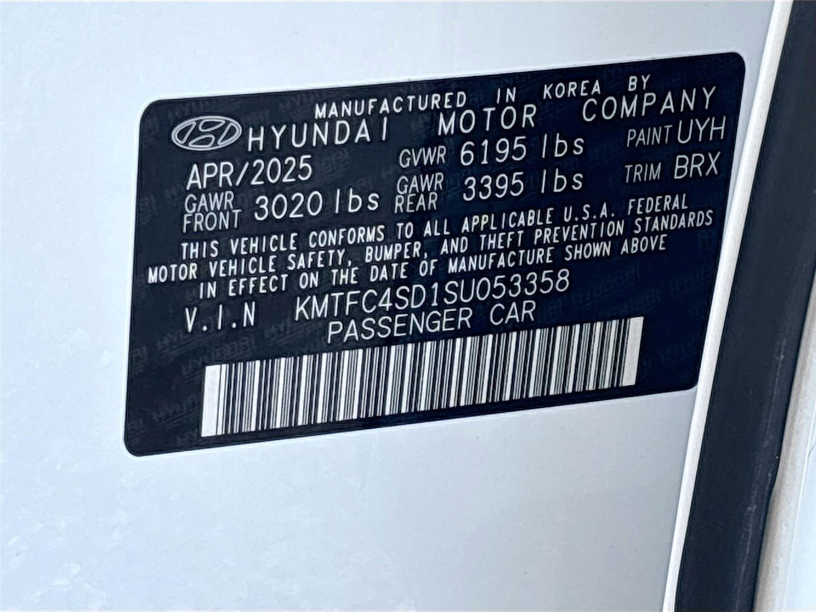 2025 Genesis G90 e-SC