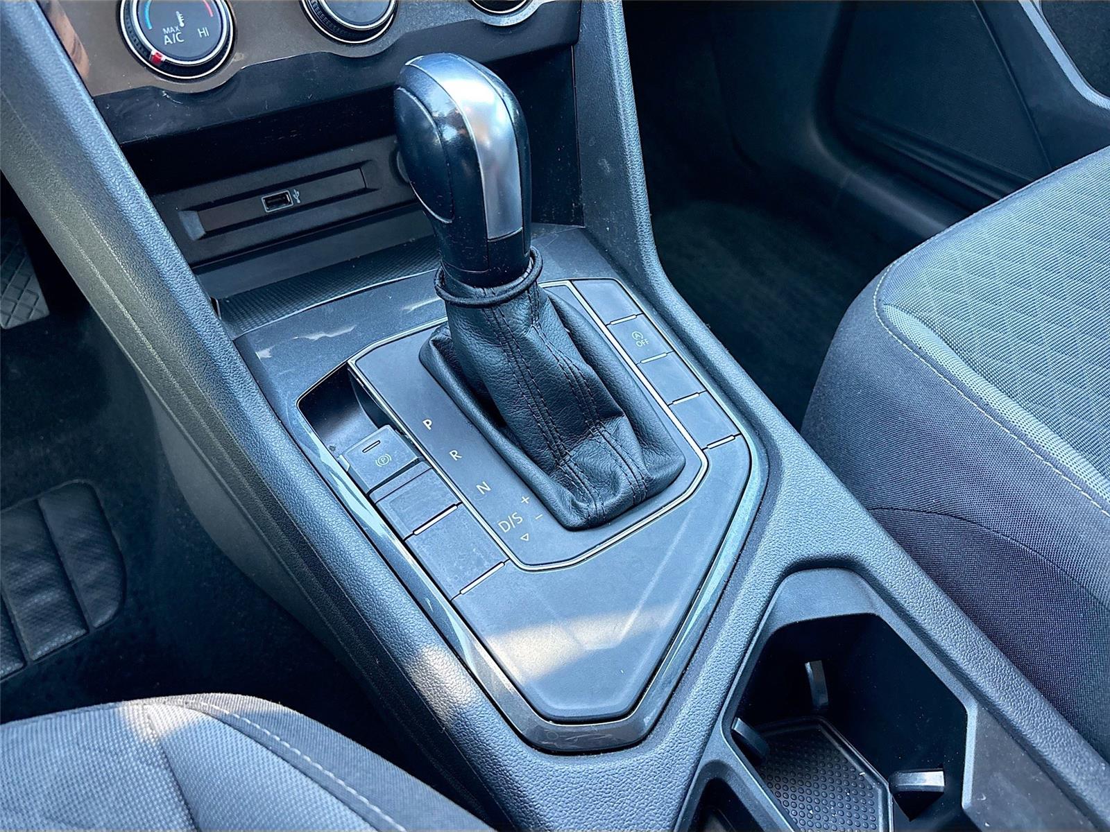 2019 Volkswagen Tiguan S