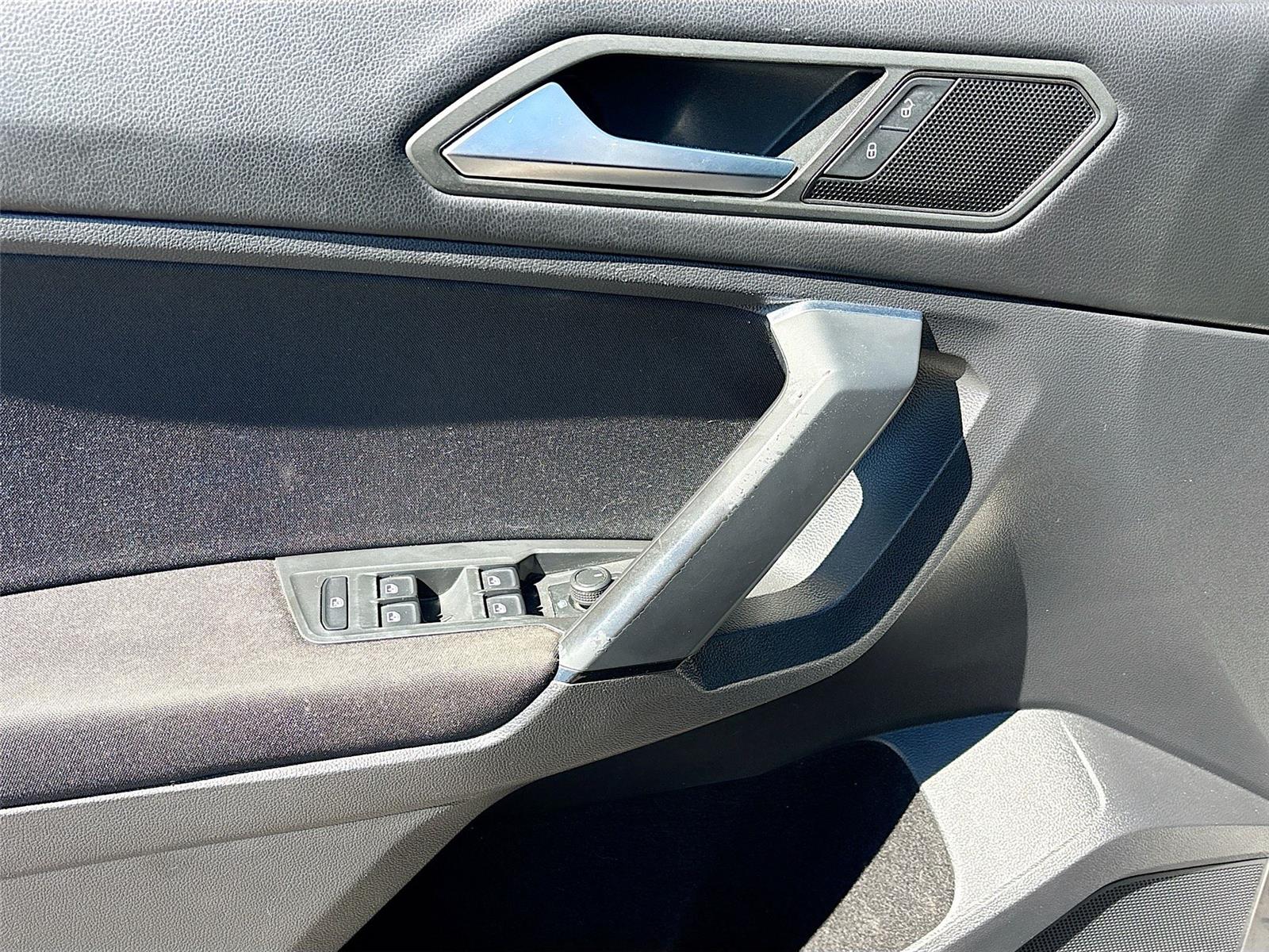 2019 Volkswagen Tiguan S