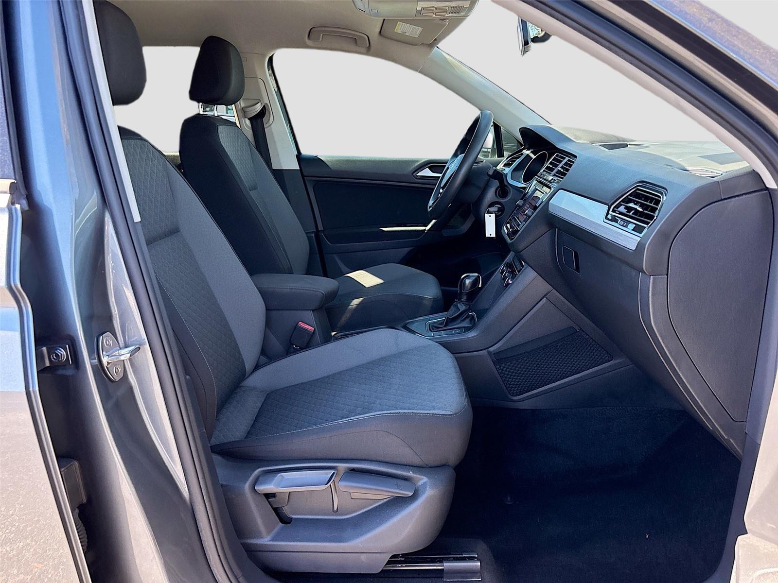 2019 Volkswagen Tiguan S