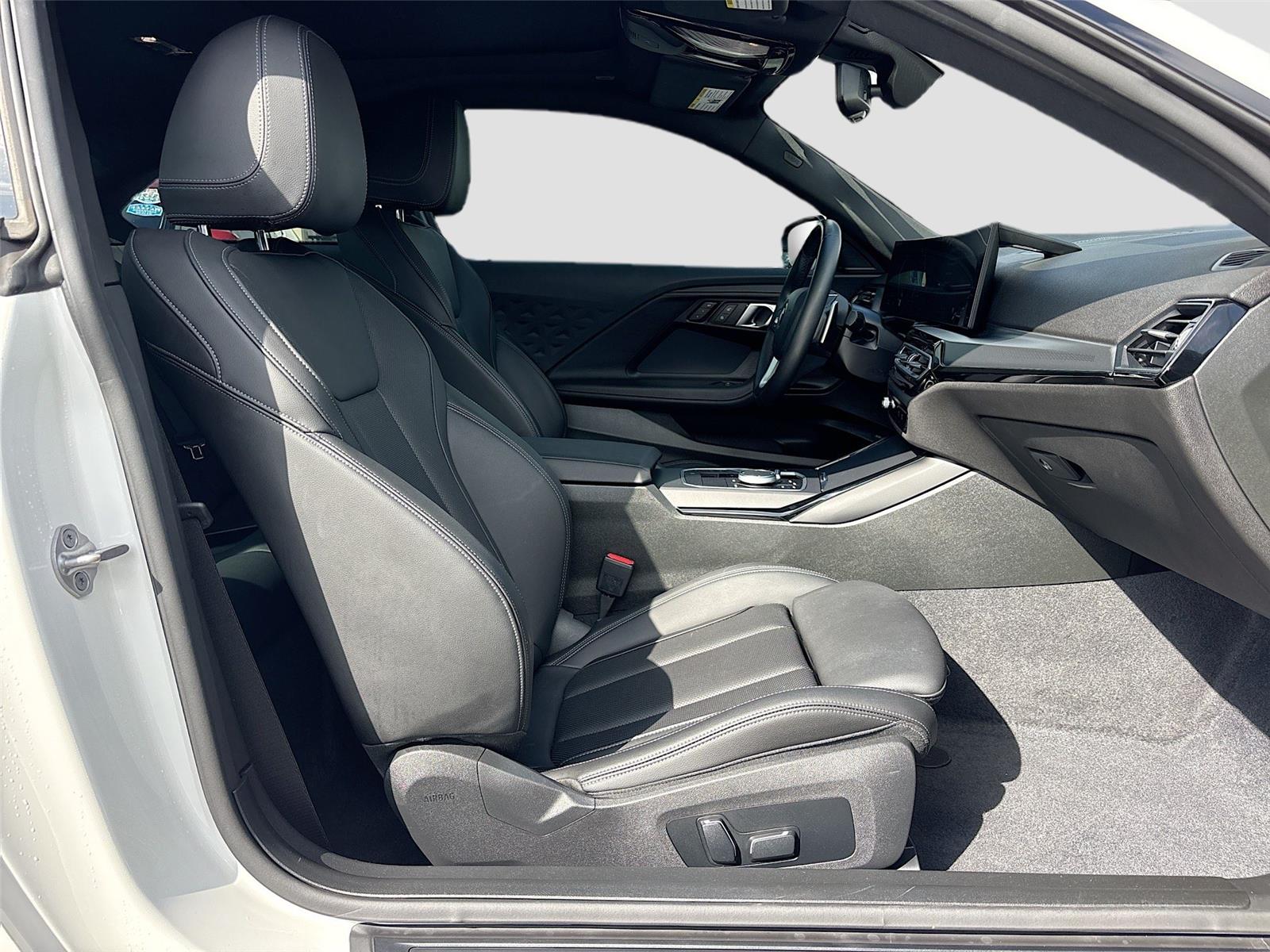 2024 BMW 2 Series 230i