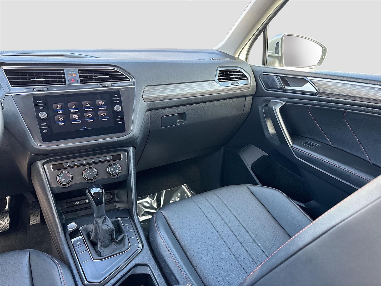 2024 VOLKSWAGEN TIGUAN WOLFSBURG