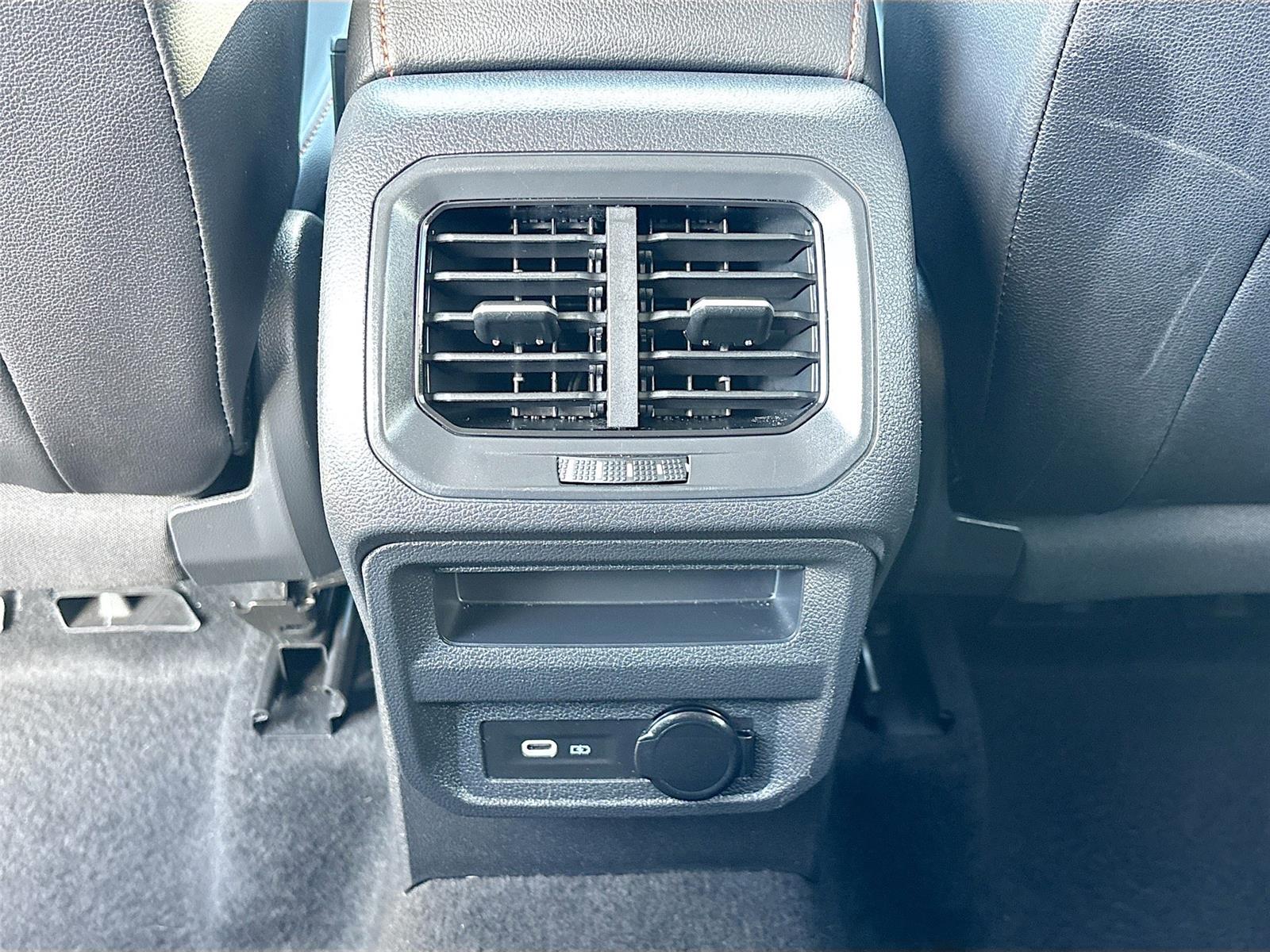 2024 VOLKSWAGEN TIGUAN WOLFSBURG