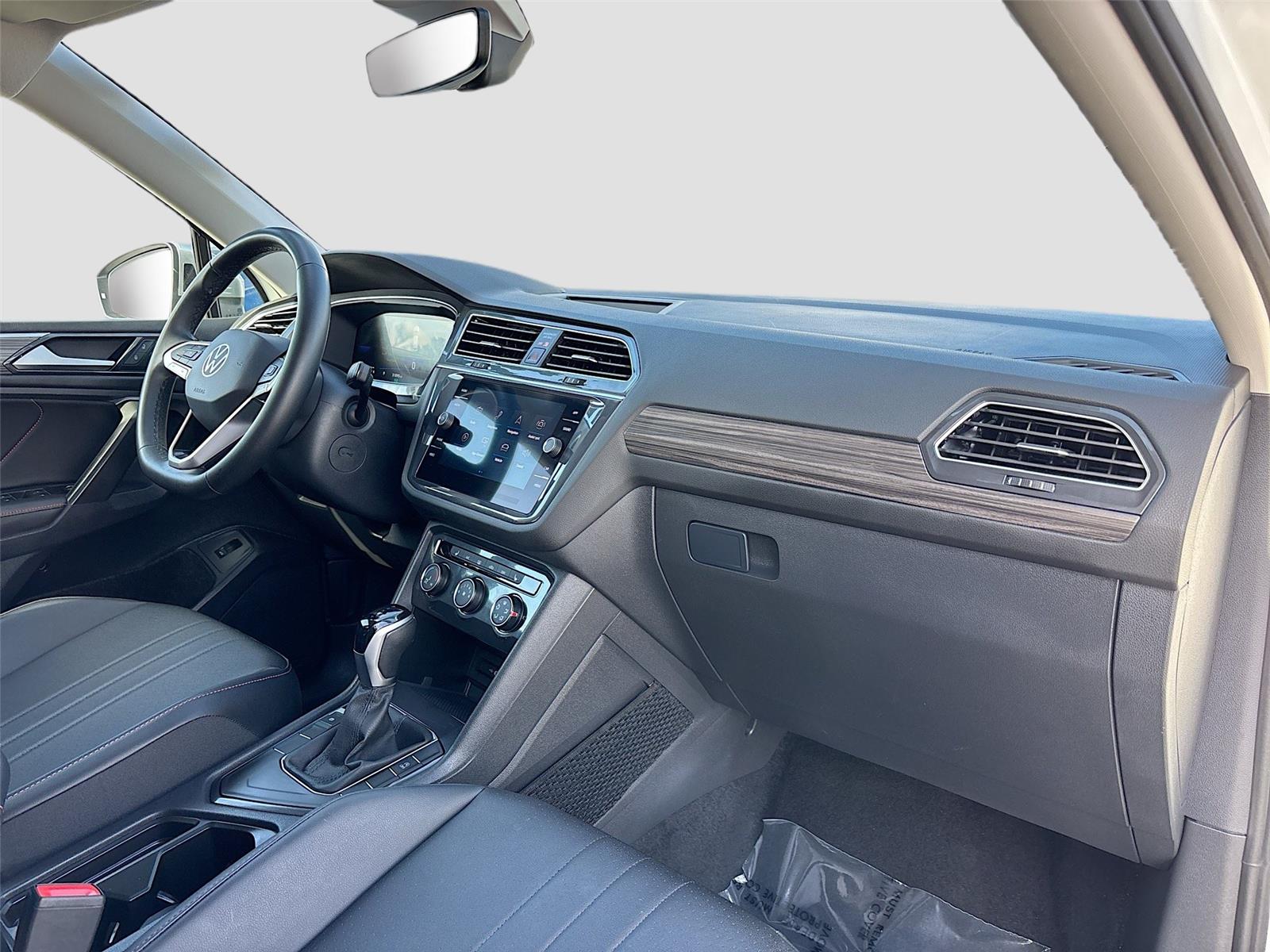 2024 VOLKSWAGEN TIGUAN WOLFSBURG