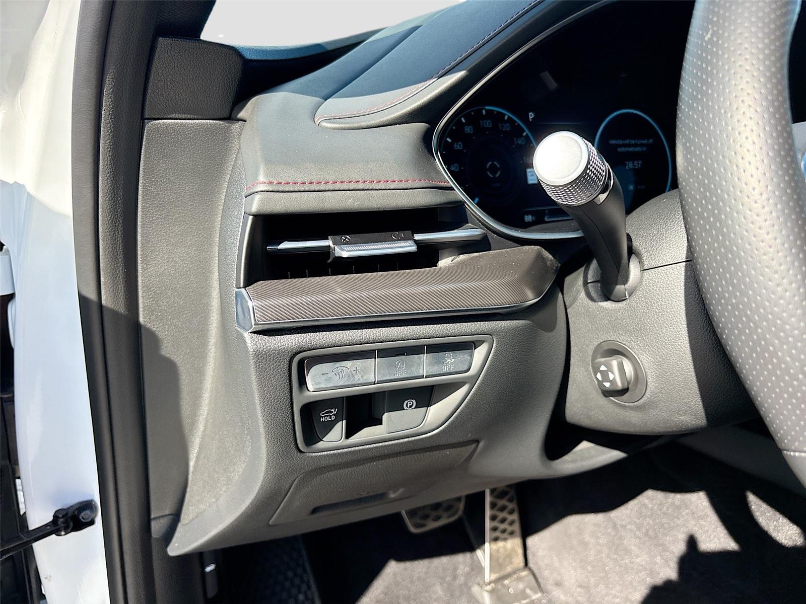 2023 Genesis G80 2.5T