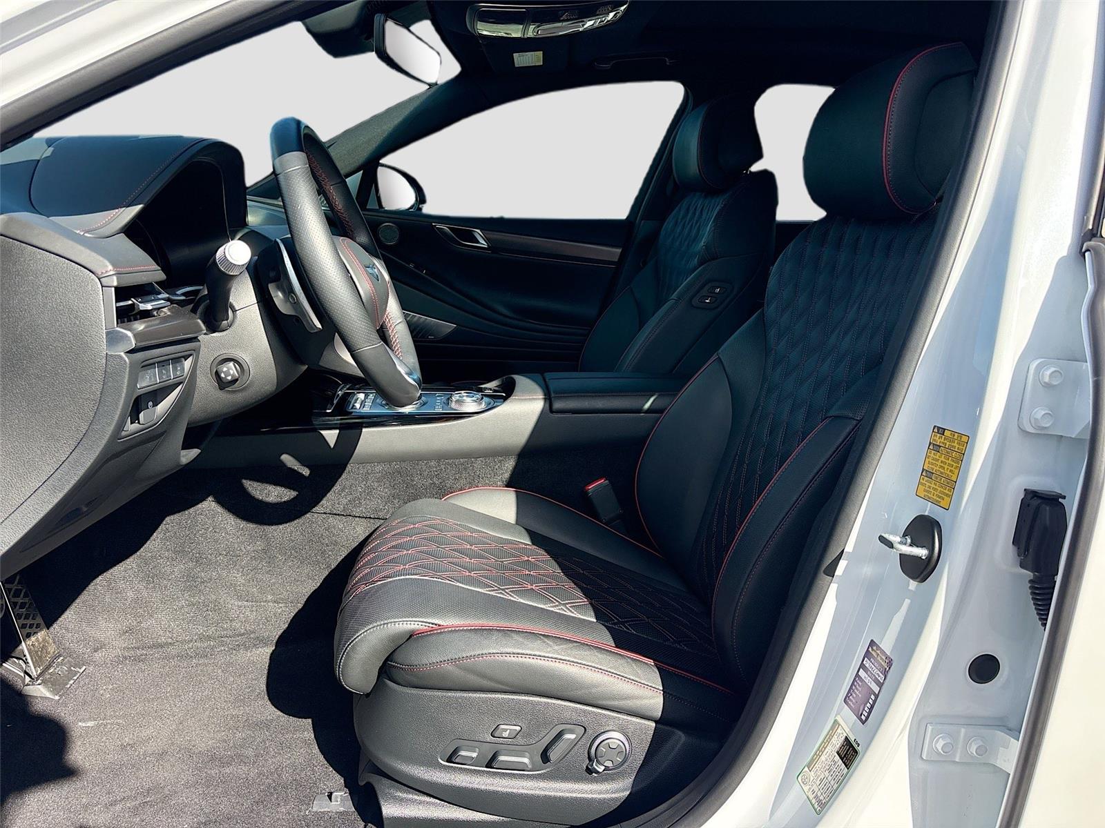 2023 Genesis G80 2.5T