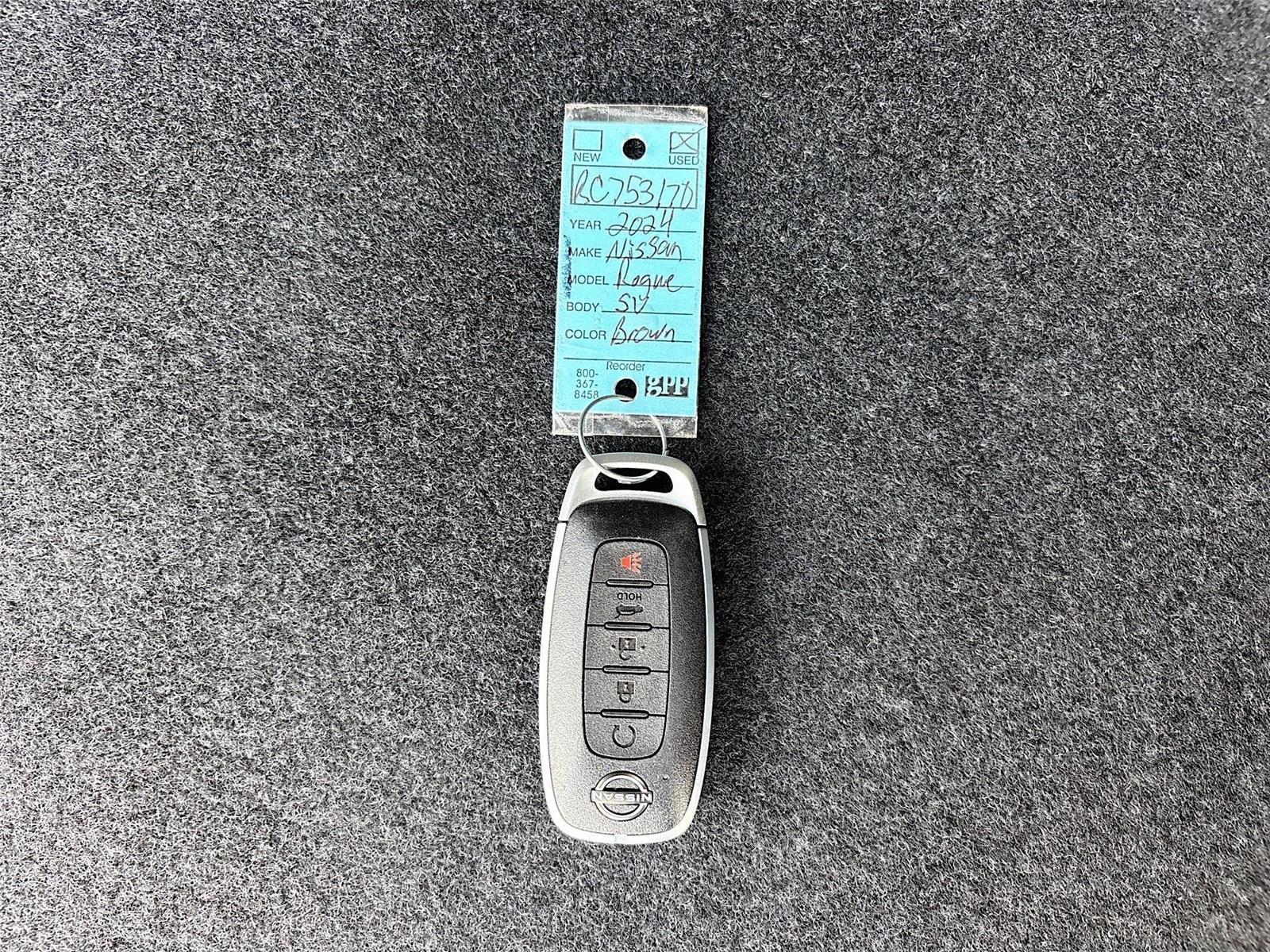 2024 Nissan Rogue SV