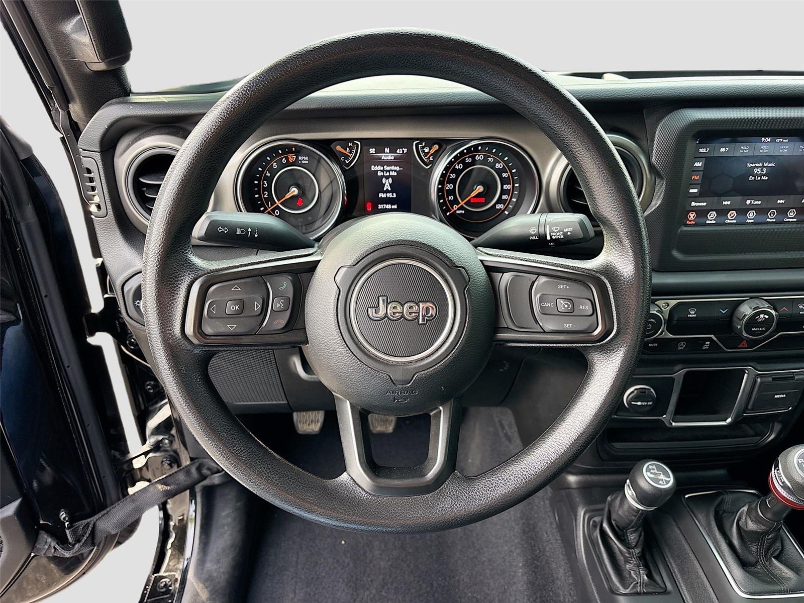 2022 Jeep Gladiator Sport