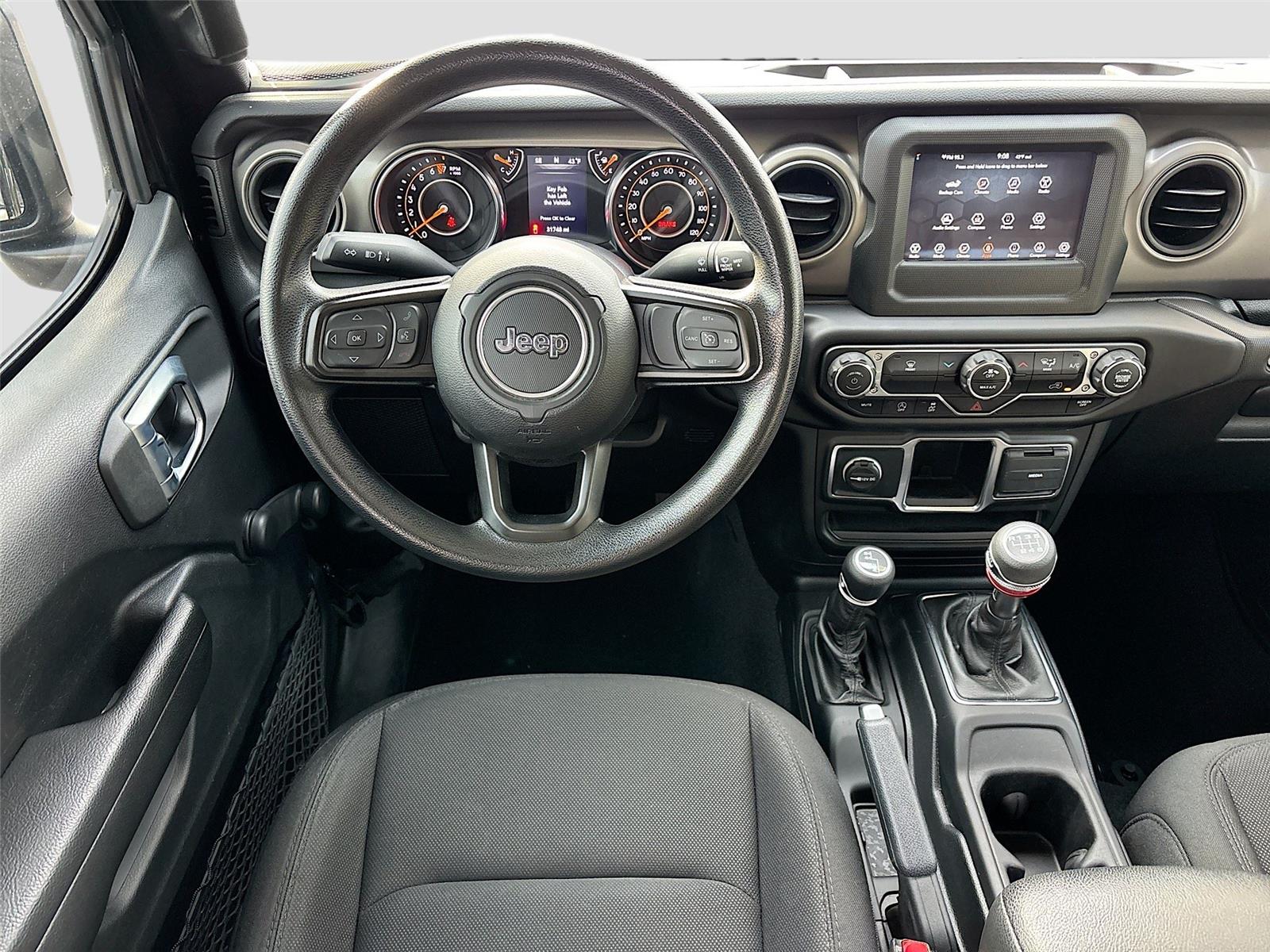 2022 Jeep Gladiator Sport