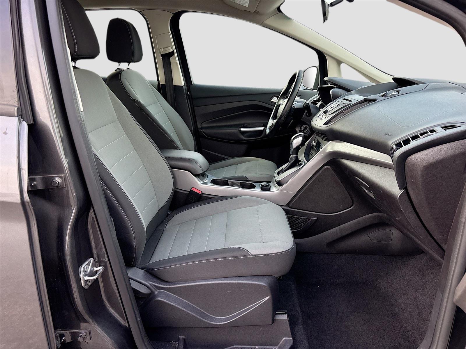 2016 Ford C-Max Hybrid SE