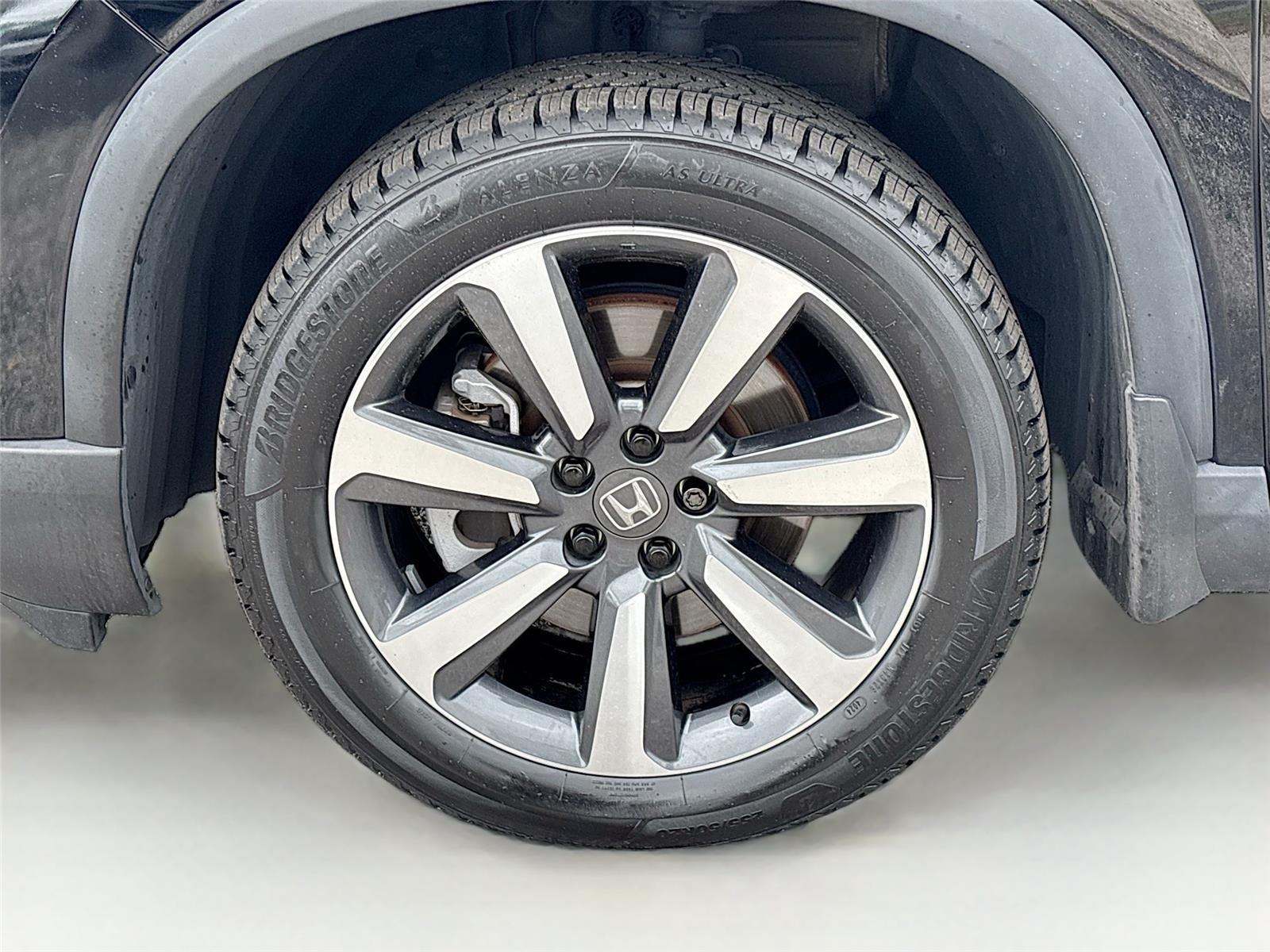 2025 Honda Pilot Touring