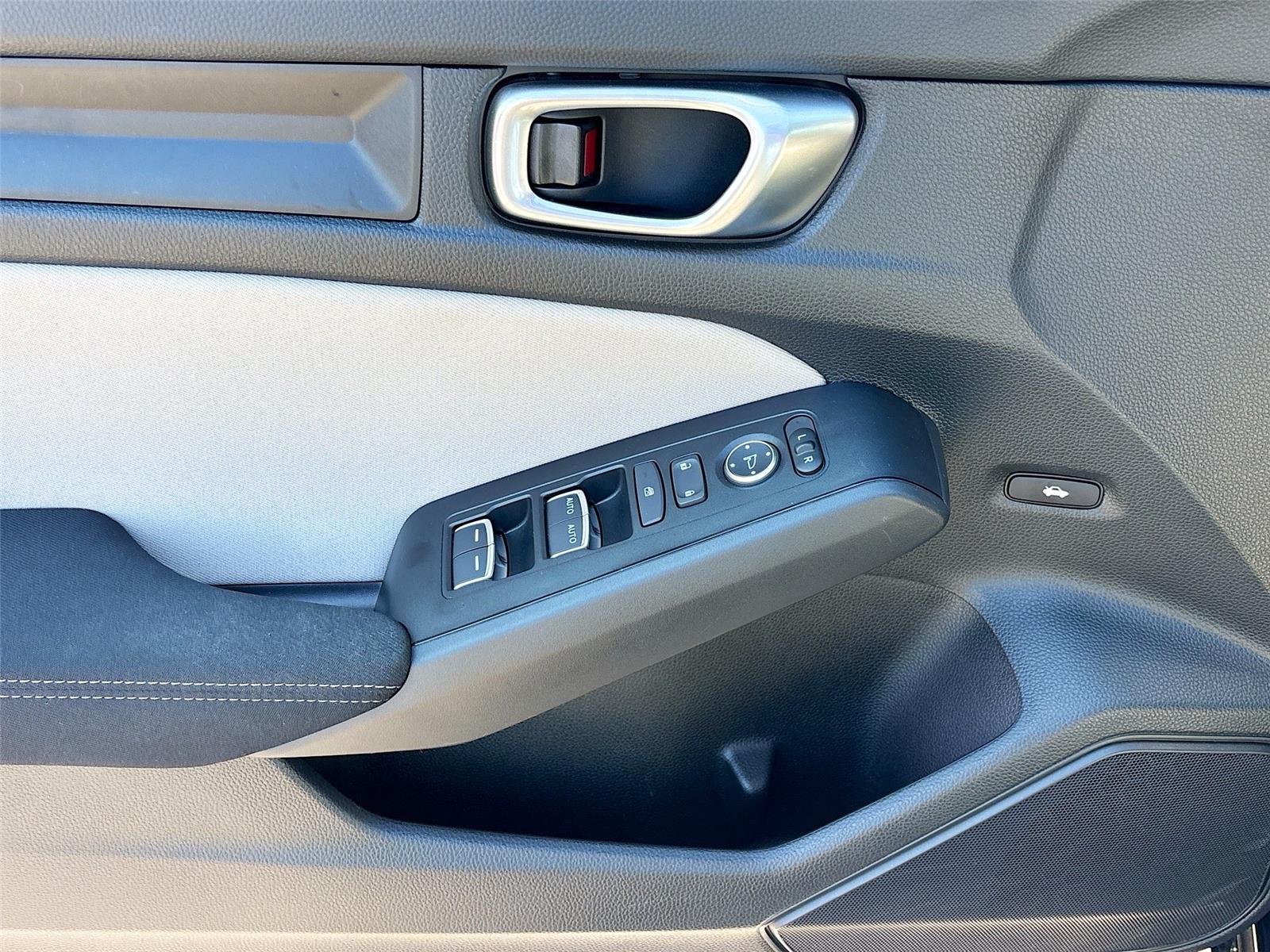 2024 Honda Civic Sedan LX