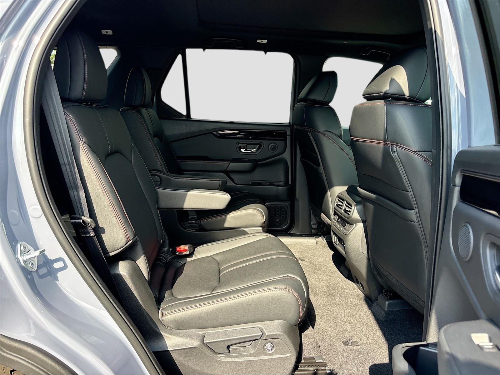 2026 Honda Pilot TrailSport