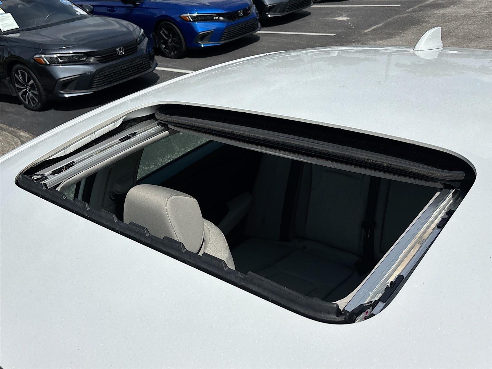 2023 Honda Accord Sedan EX