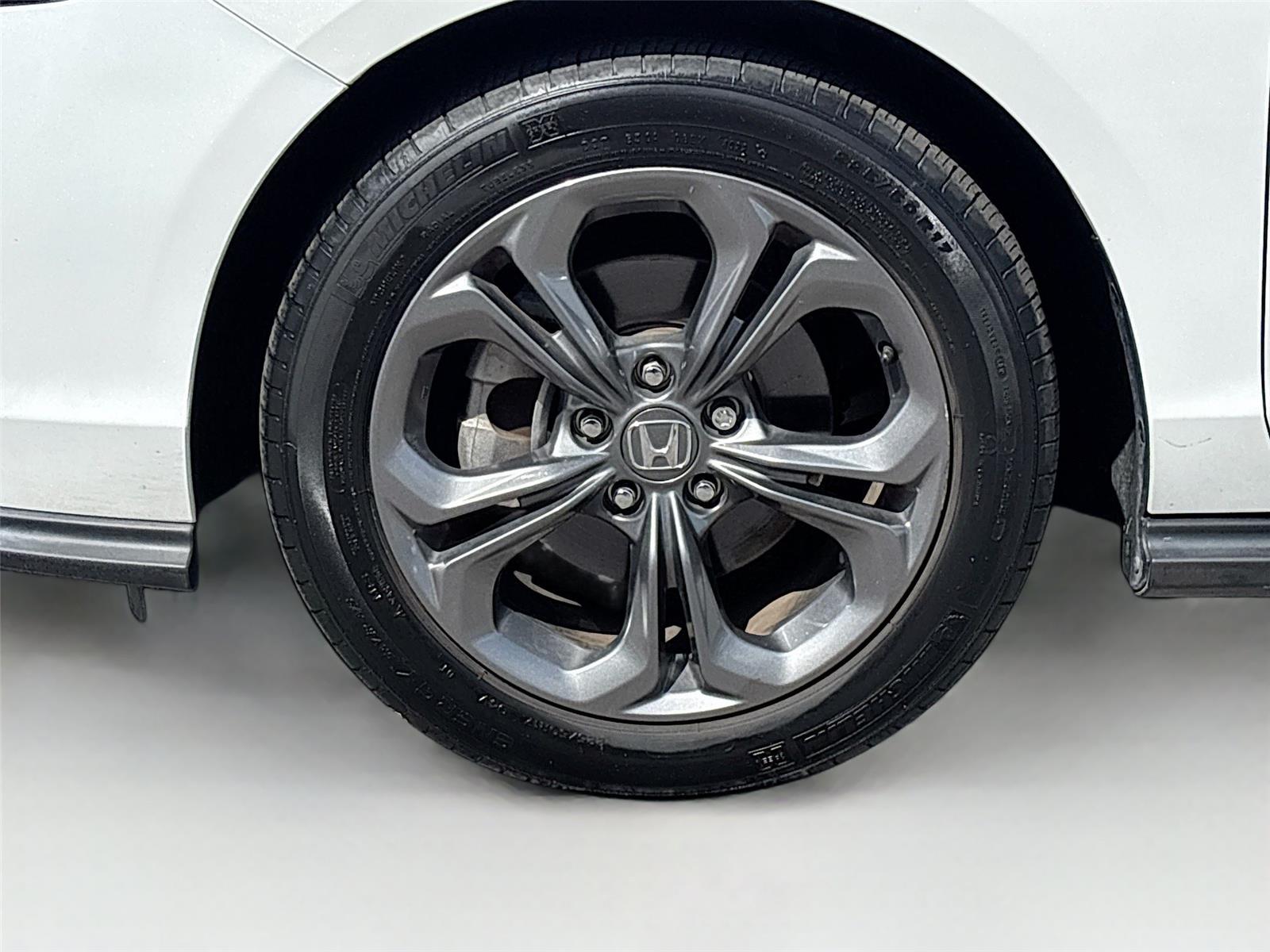 2023 Honda Accord Sedan EX