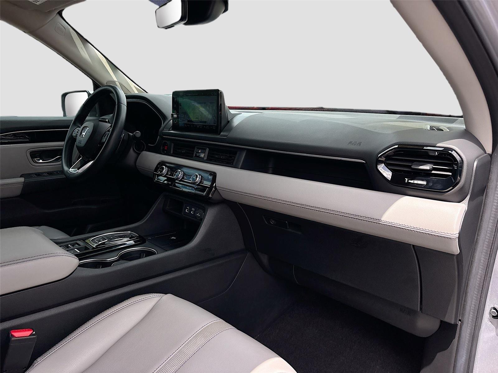 2023 Honda Pilot Touring