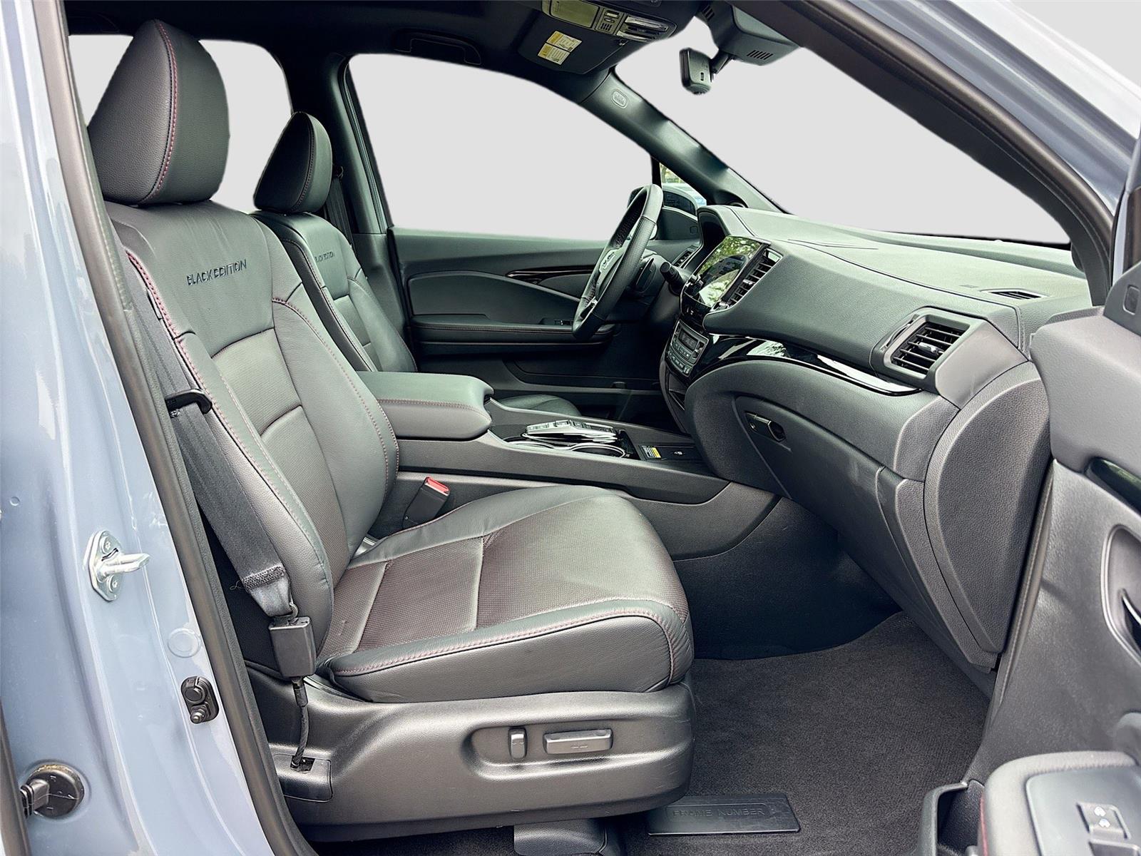 2025 Honda Passport Black Edition