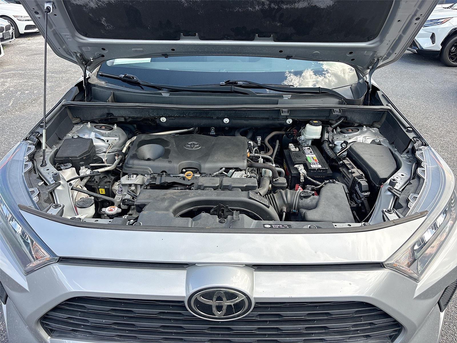 2021 Toyota RAV4 LE