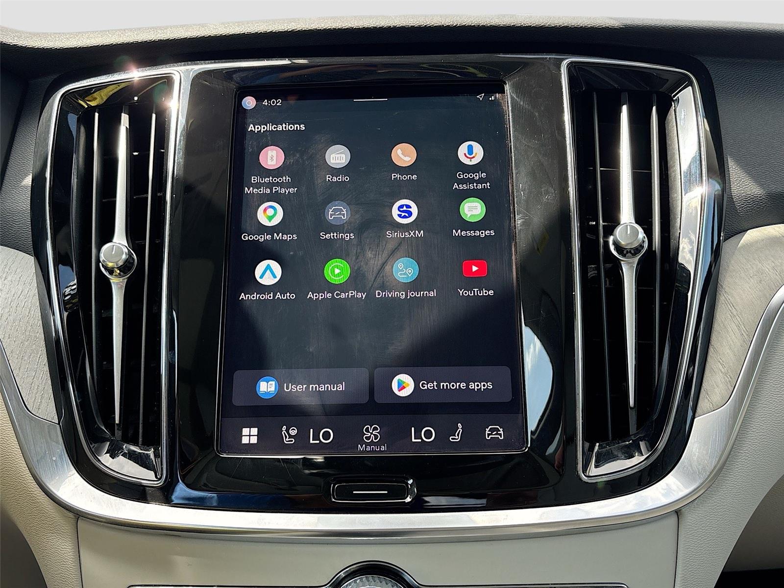 2025 Volvo V60 Cross Country Plus