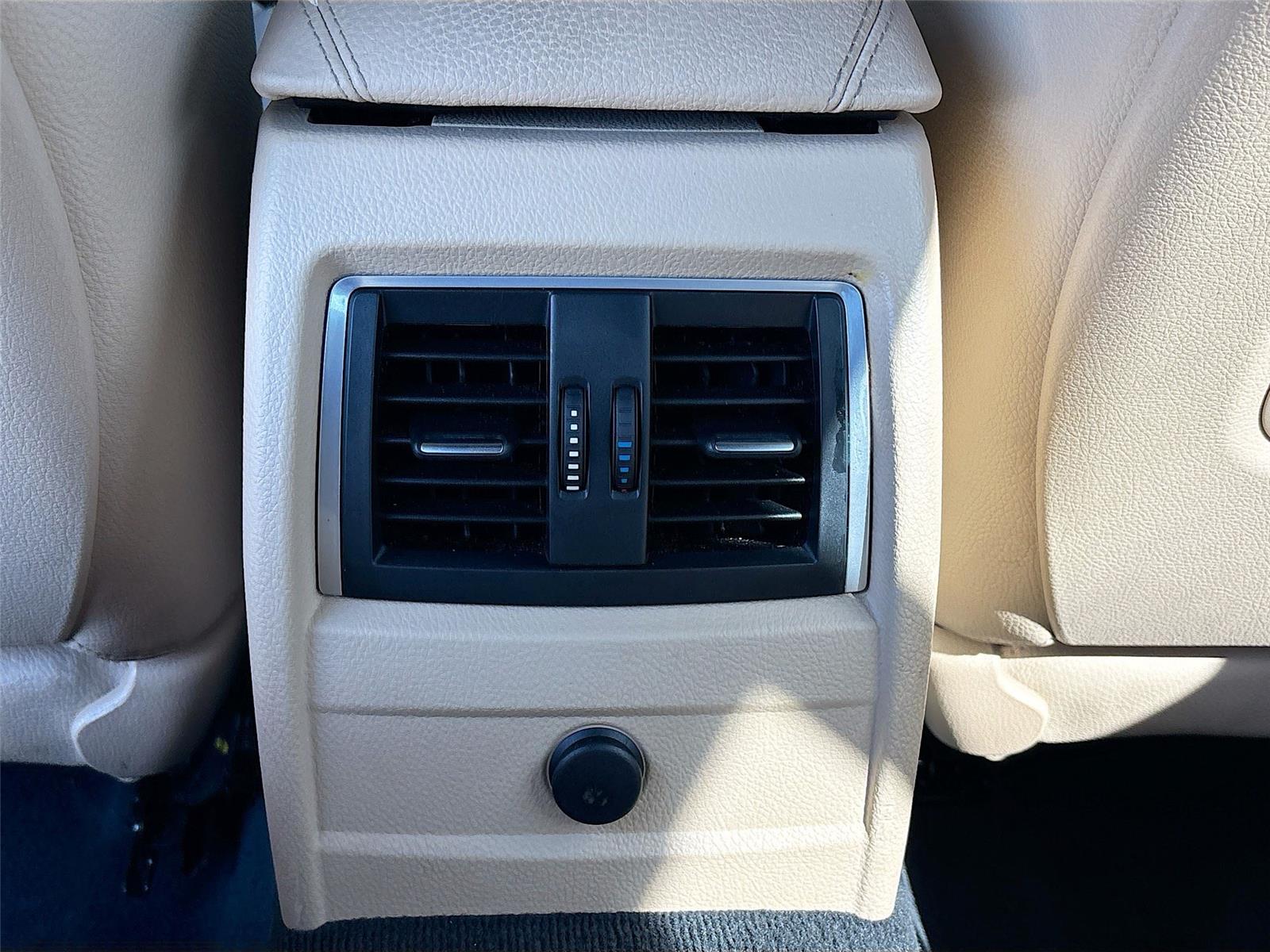 2017 BMW 3 Series 330i