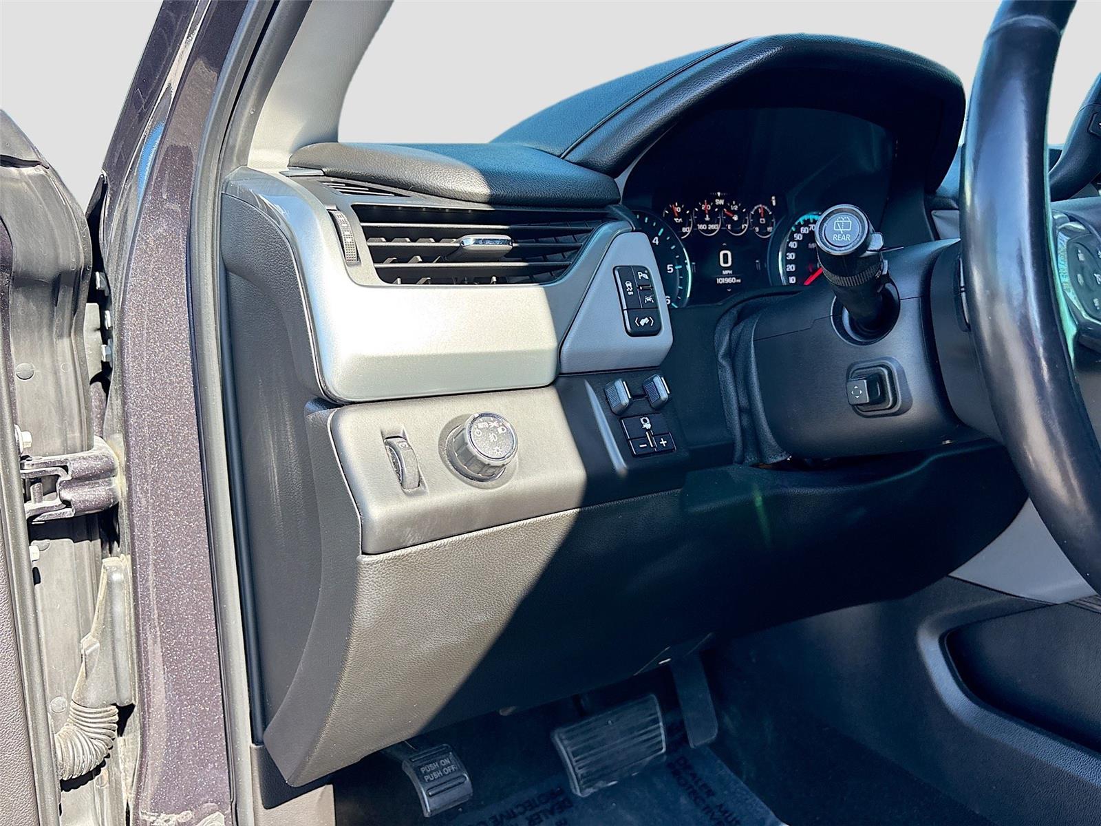 2017 Chevrolet Suburban LT