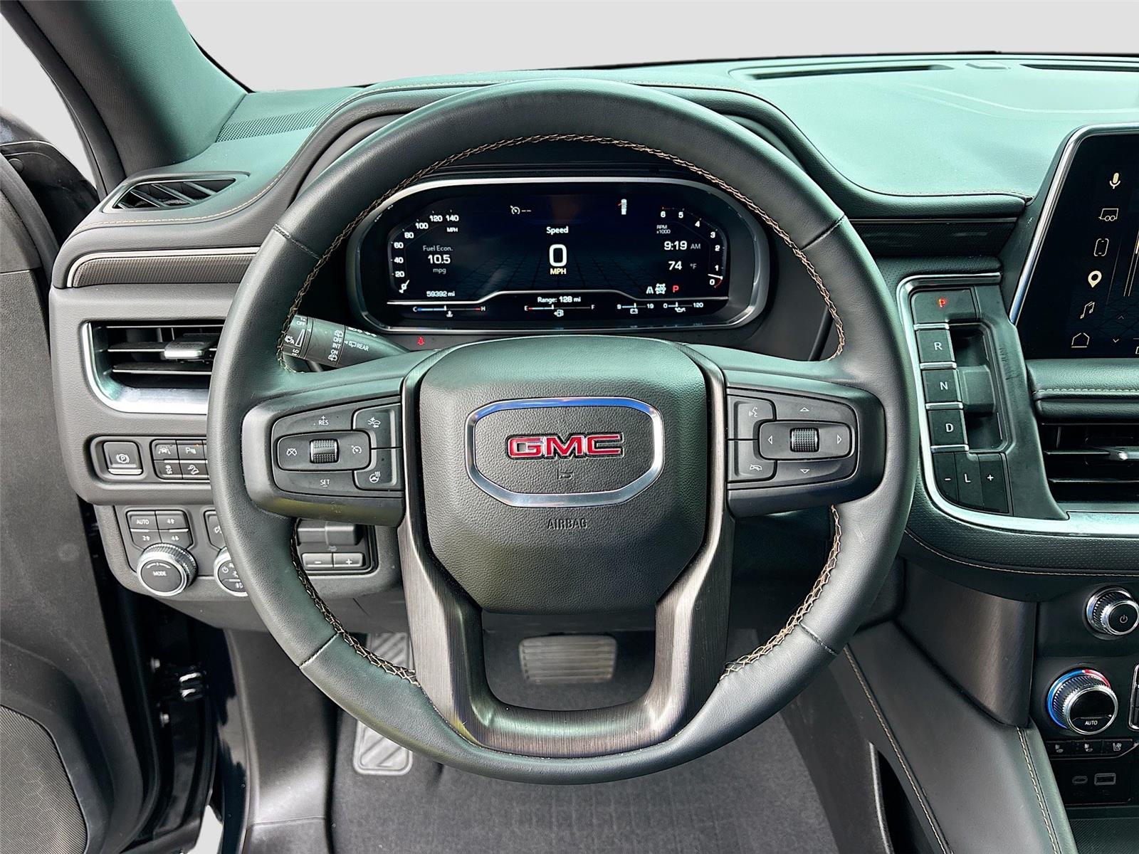 2023 GMC Yukon AT4