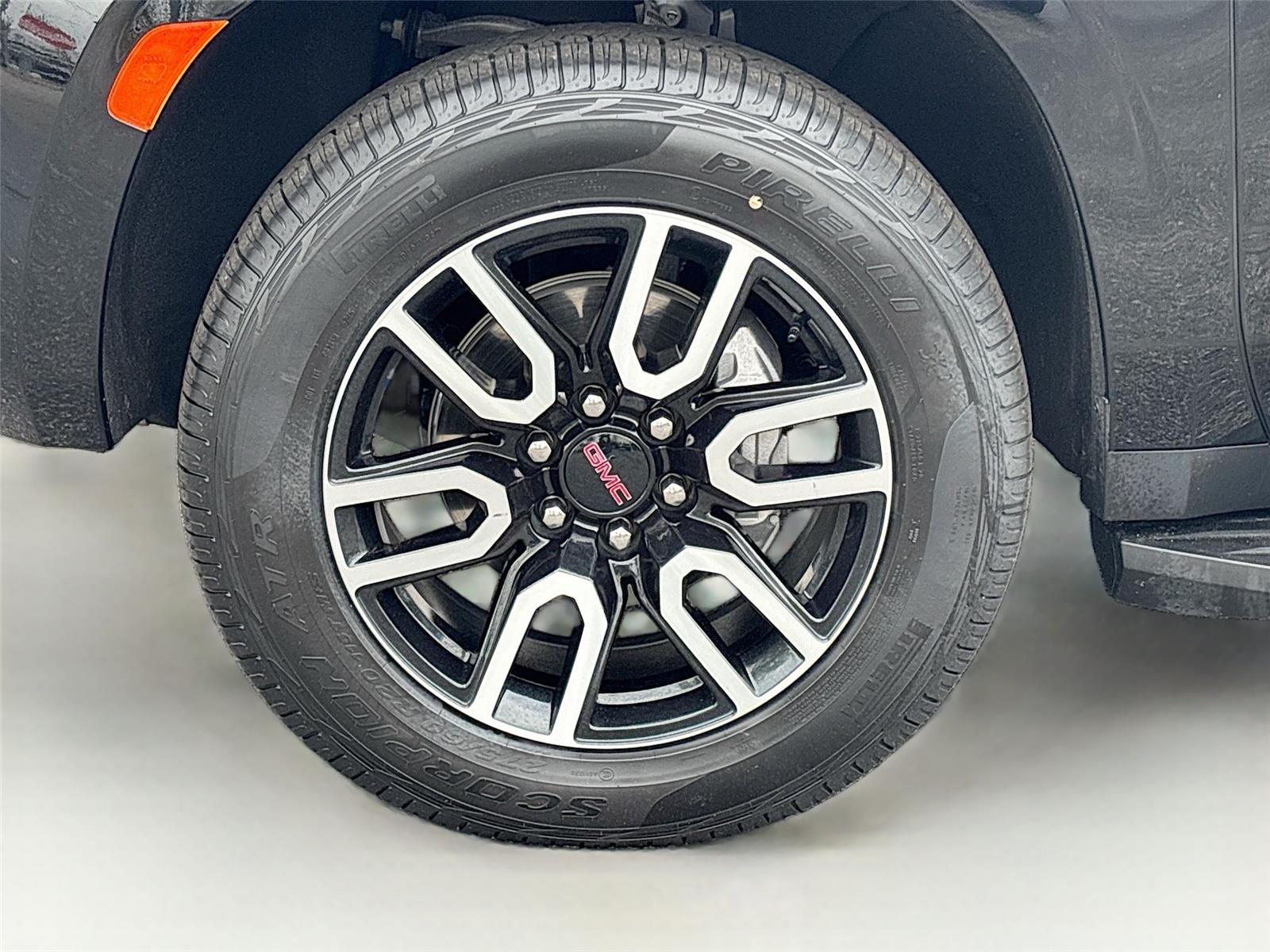 2023 GMC Yukon AT4