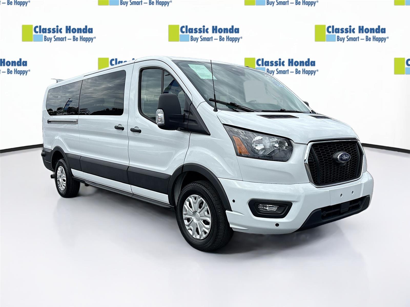 Oxford White 2024 Ford Transit Passenger 350 XLT Low Roof LB RWD Van Rear-Wheel Drive