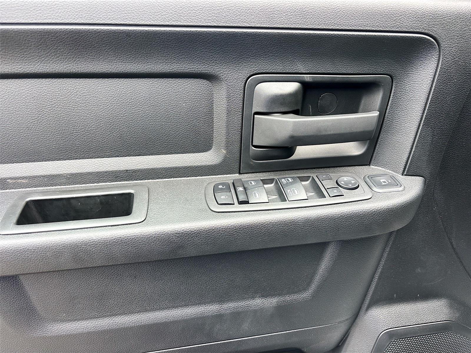 2024 Ram 3500 Chassis Cab Tradesman