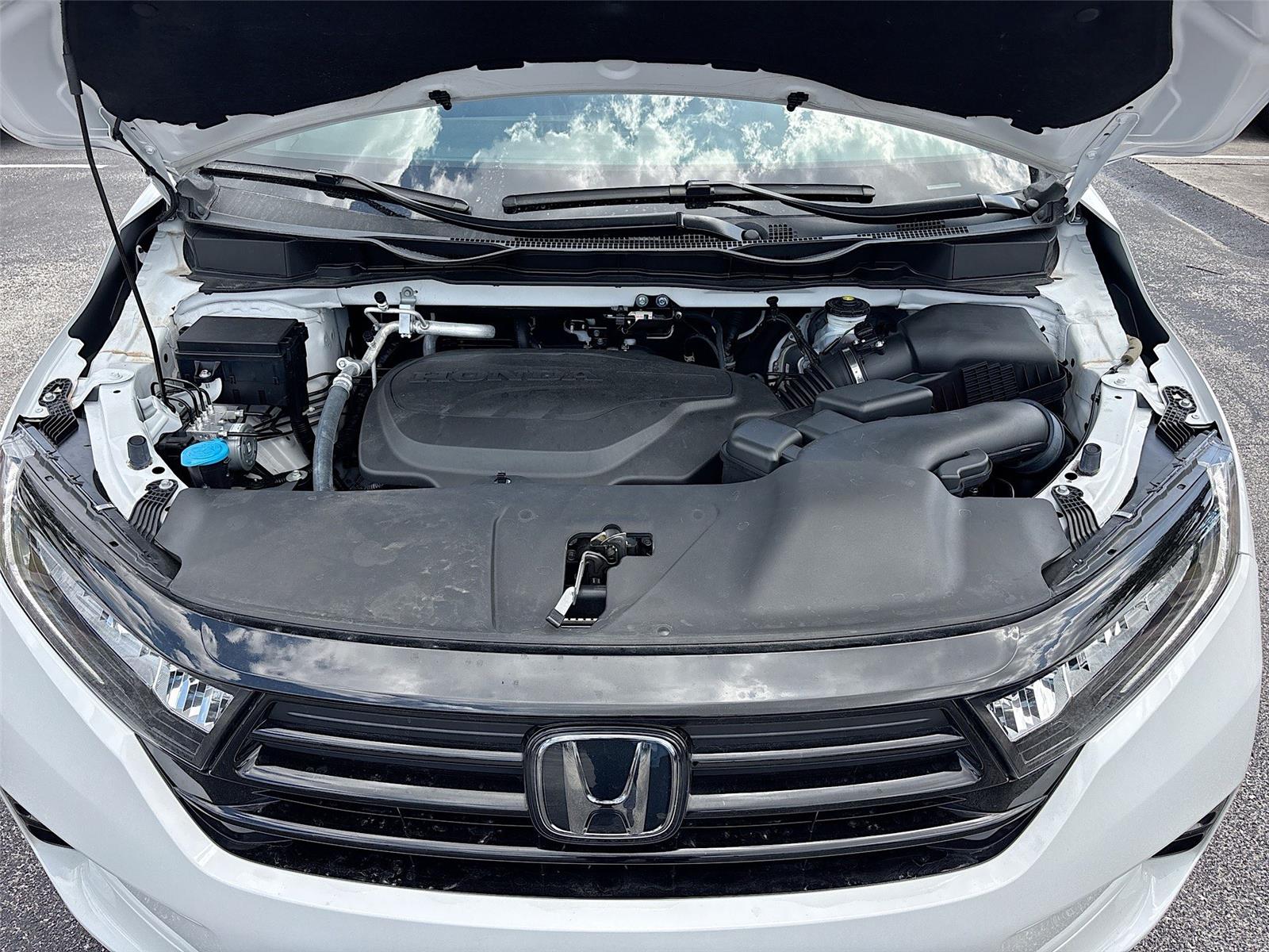2024 Honda Odyssey Sport