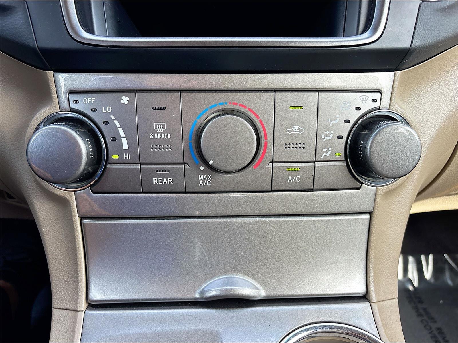 2013 Toyota Highlander Plus