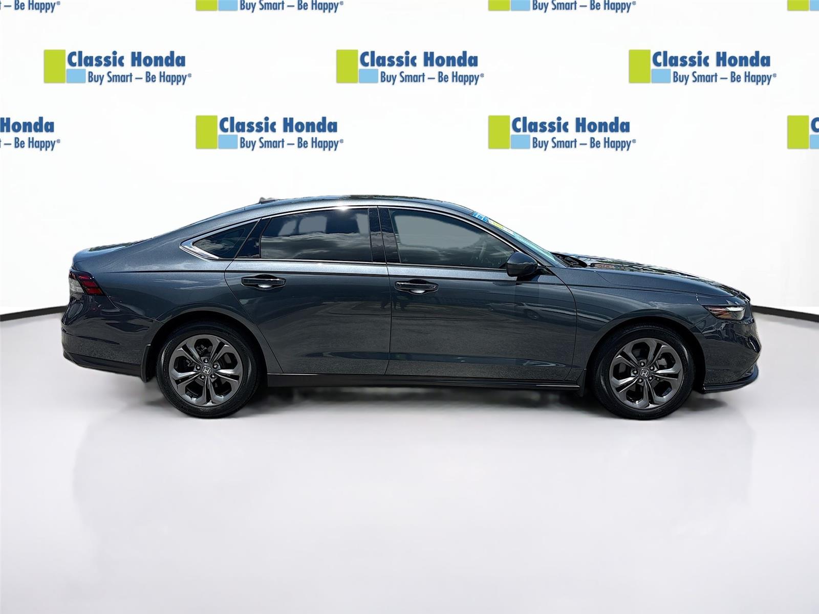2023 Honda Accord Sedan EX
