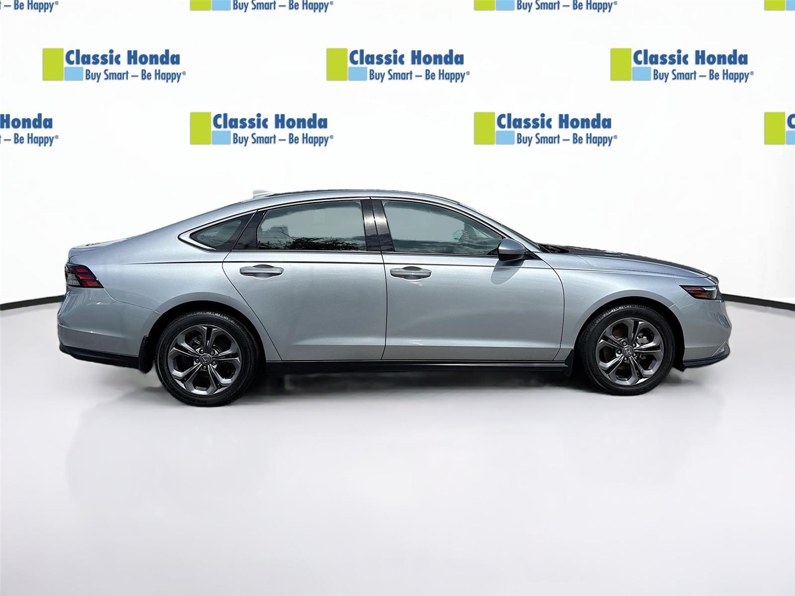 2023 Honda Accord Sedan EX