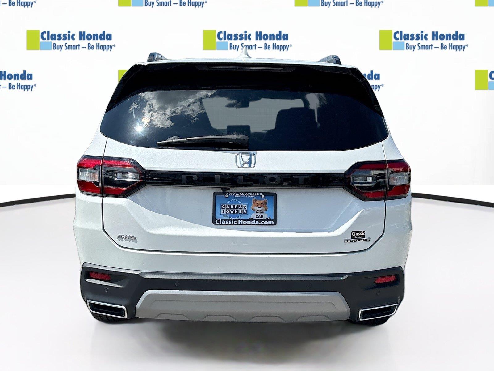 2024 Honda Pilot Touring
