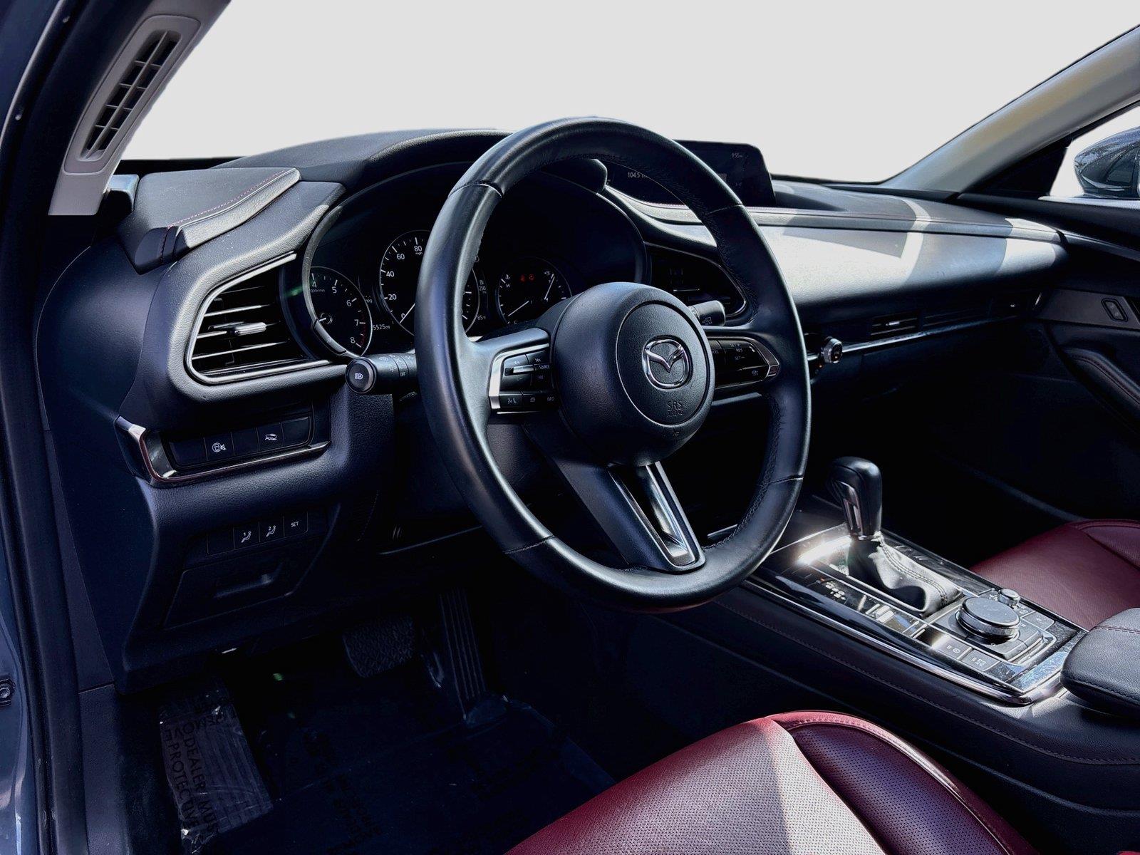 2025 Mazda CX-30 2.5 S Carbon Edition