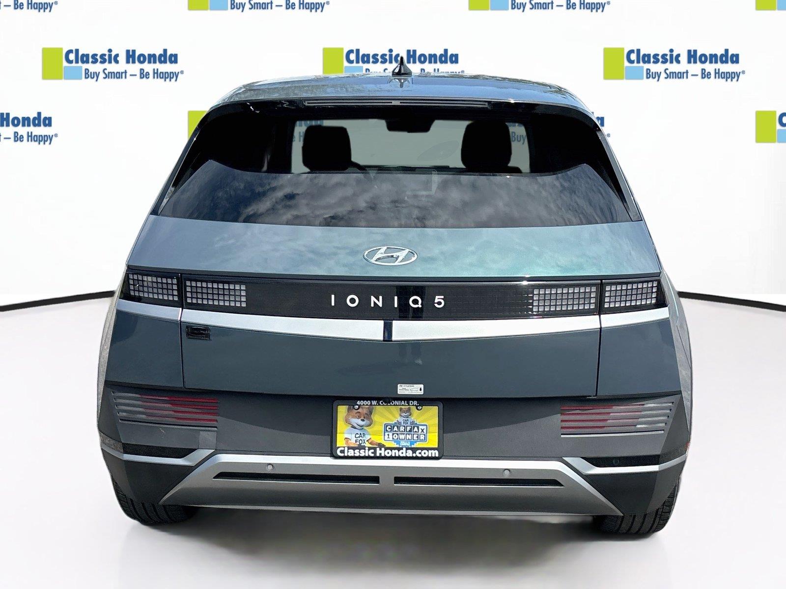 2024 Hyundai IONIQ 5 SE