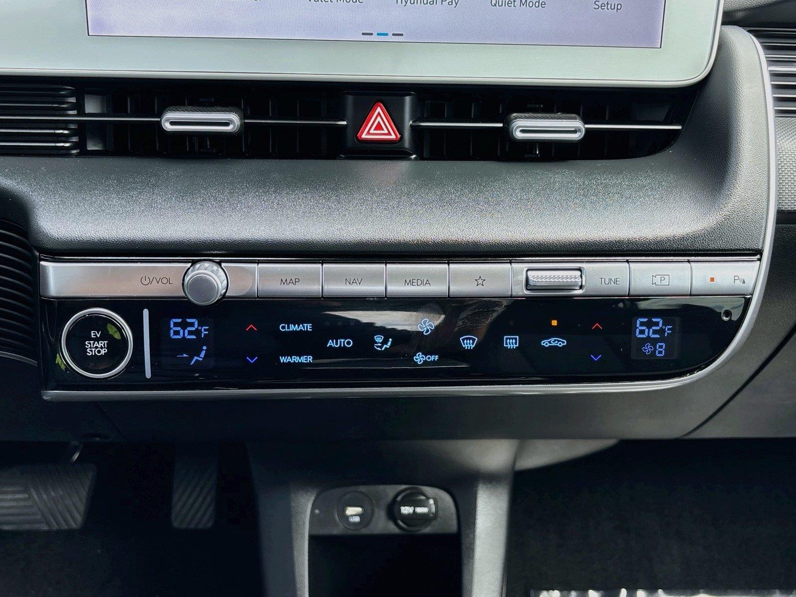 2024 Hyundai IONIQ 5 SE
