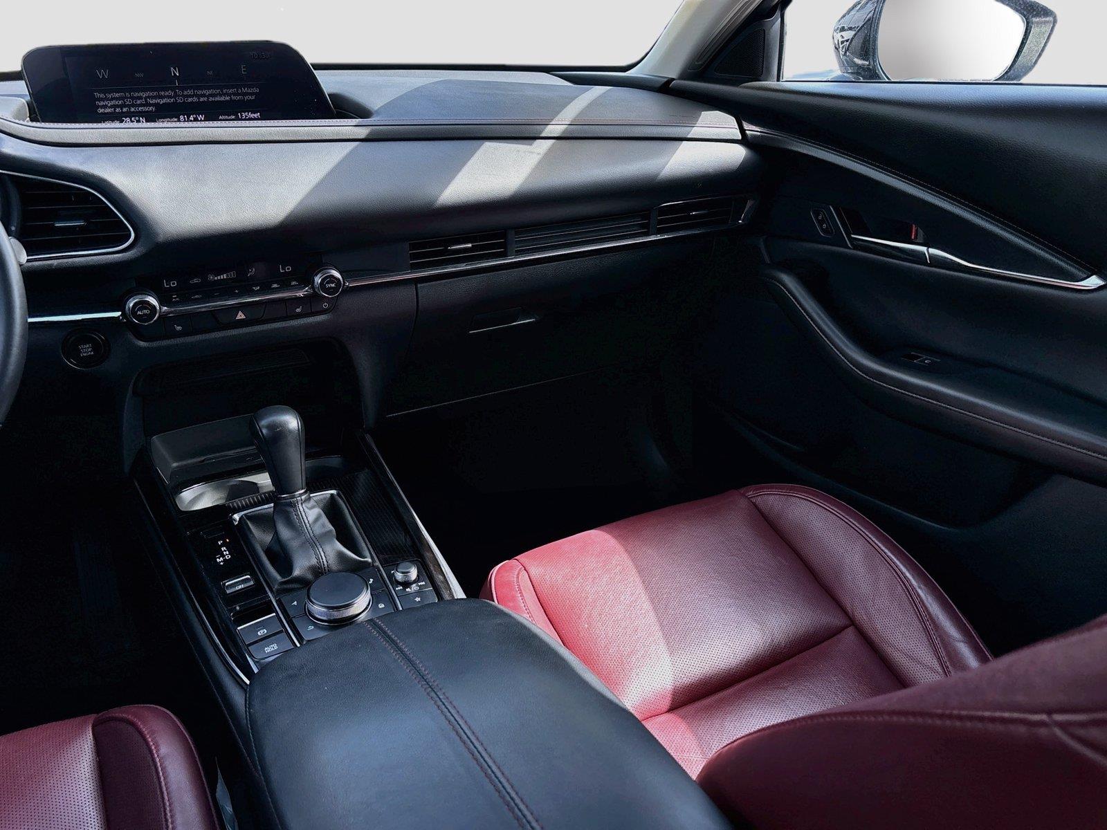 2025 Mazda CX-30 2.5 S Carbon Edition