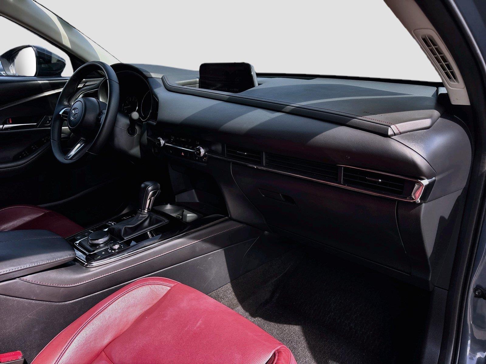 2025 Mazda CX-30 2.5 S Carbon Edition
